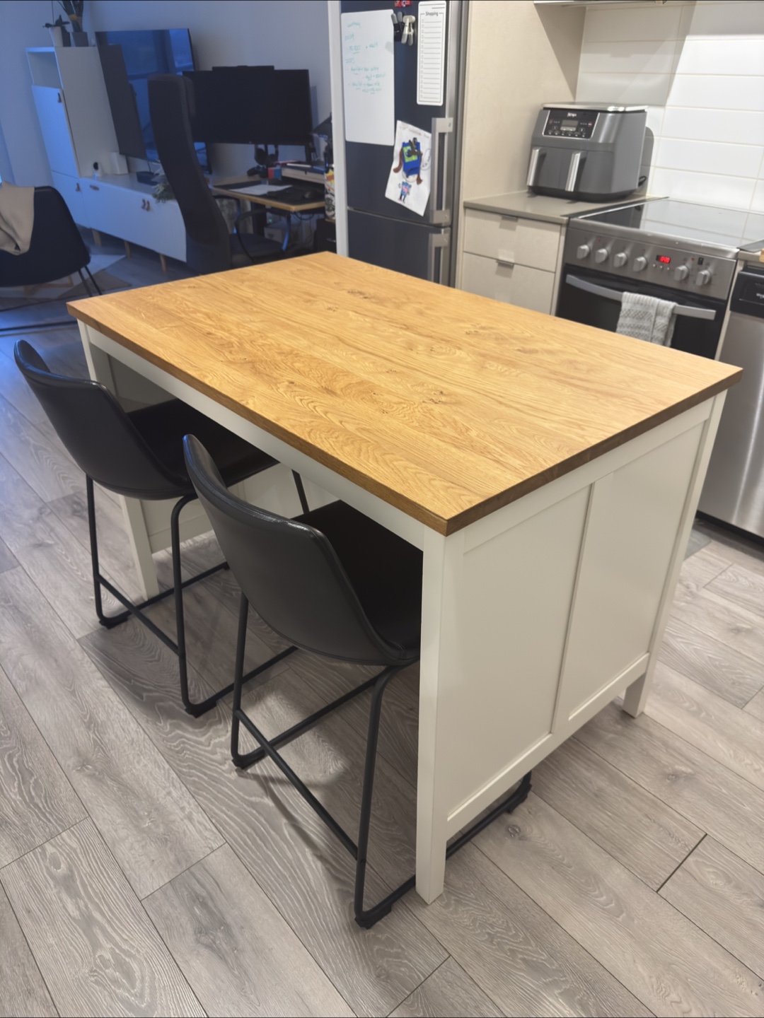 Kitchen Island with Oak Countertop - photo 2