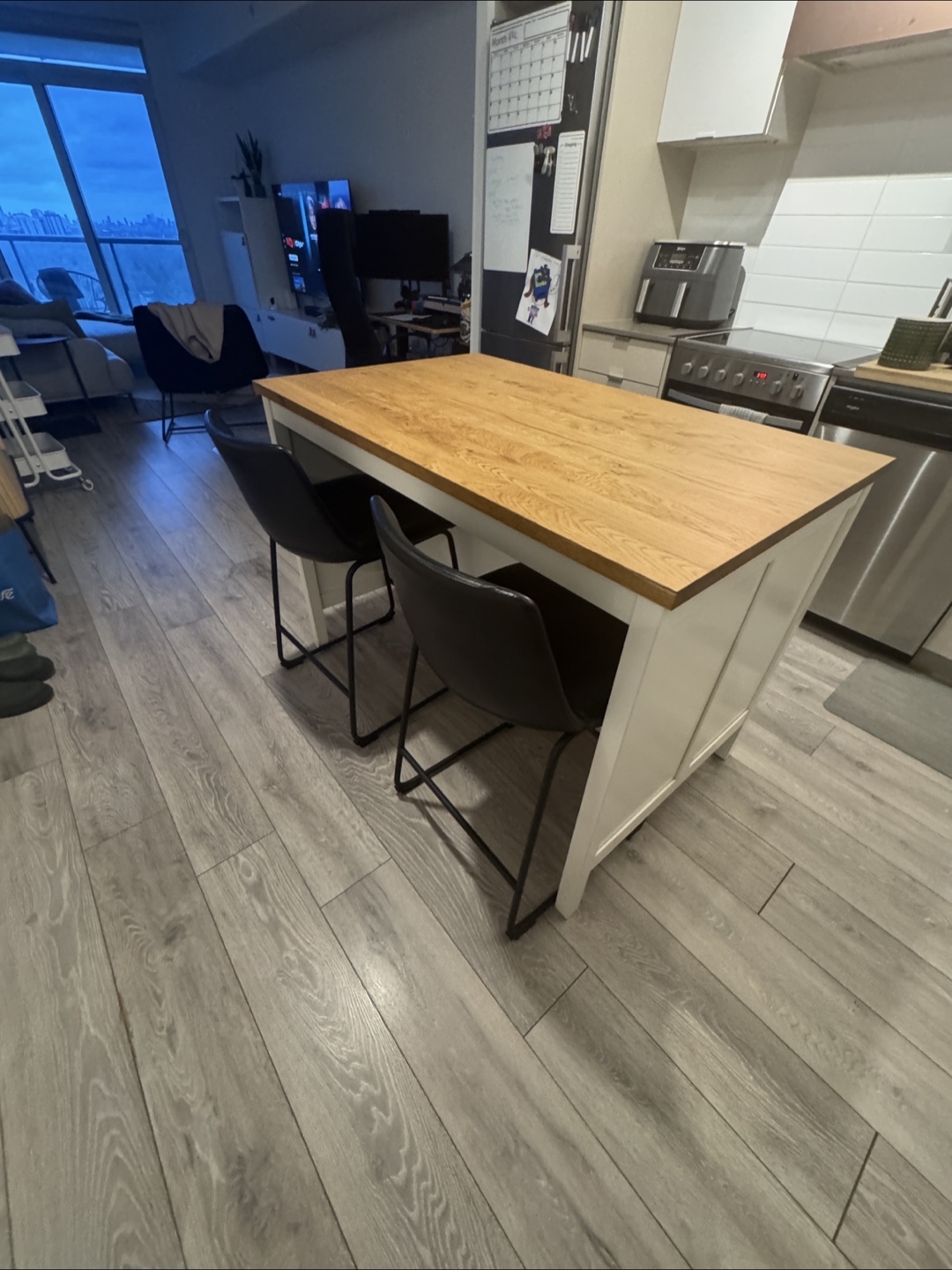 Kitchen Island with Oak Countertop - photo 3