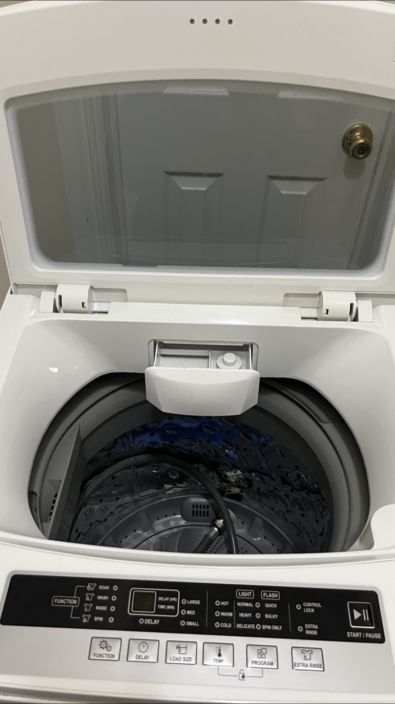 Magic Chef Compact Washer - photo 4
