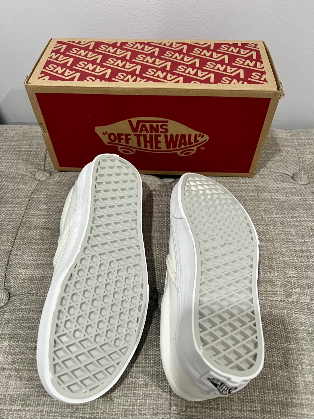 Vans Classic Slip-On Sneakers - photo 4