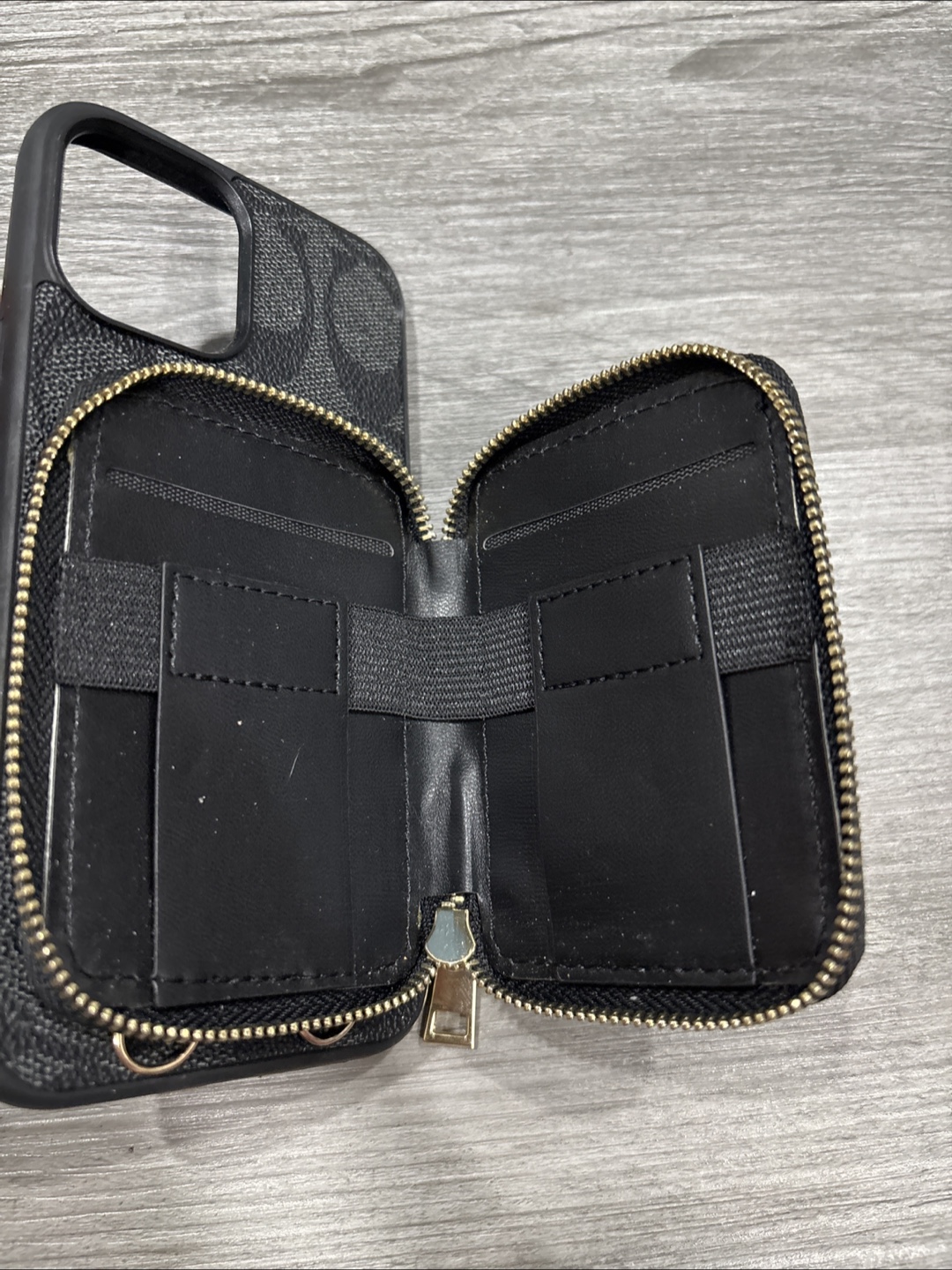 Coach iPhone 12 phone case with wallet - photo 2