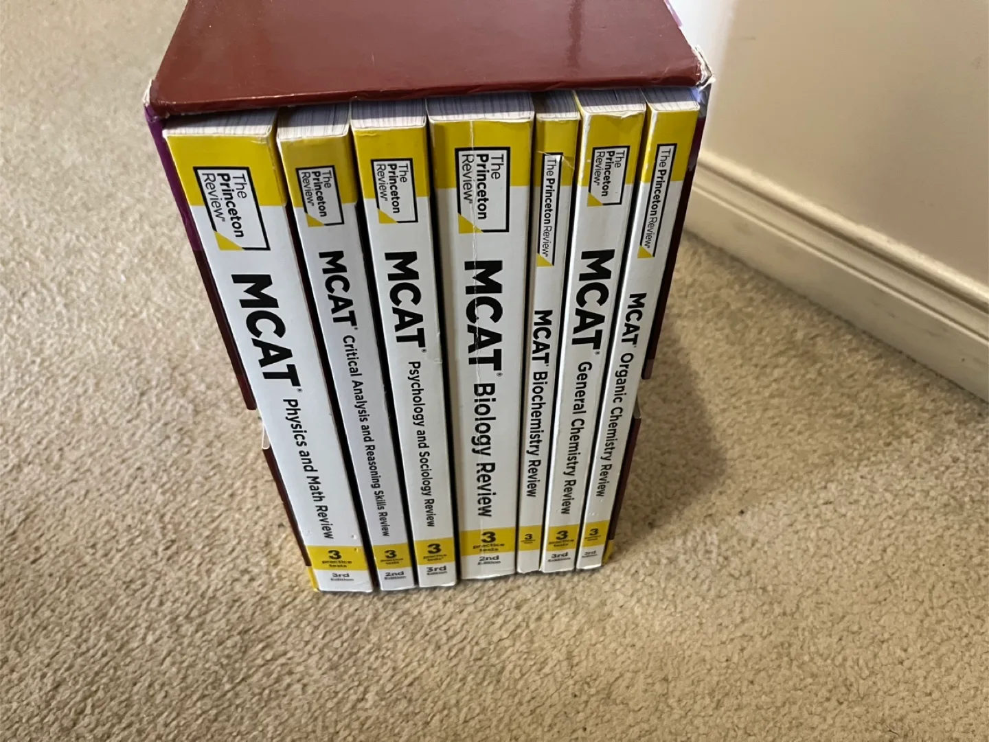 MCAT Prep Bundle: Kaplan Flashcards & Princeton Review Books image indicator(2)