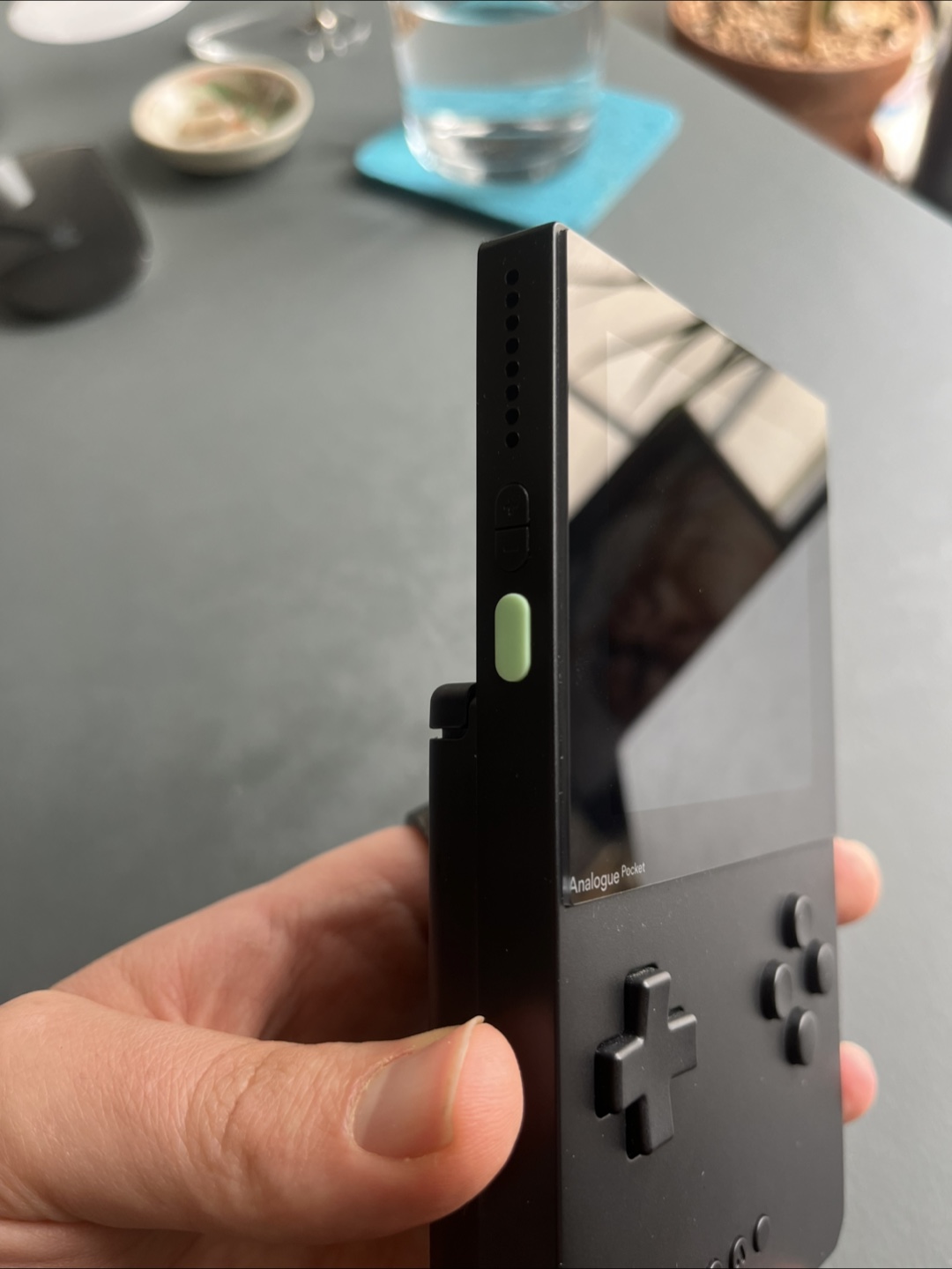 Analogue Pocket Handheld Game System - Black - photo 4