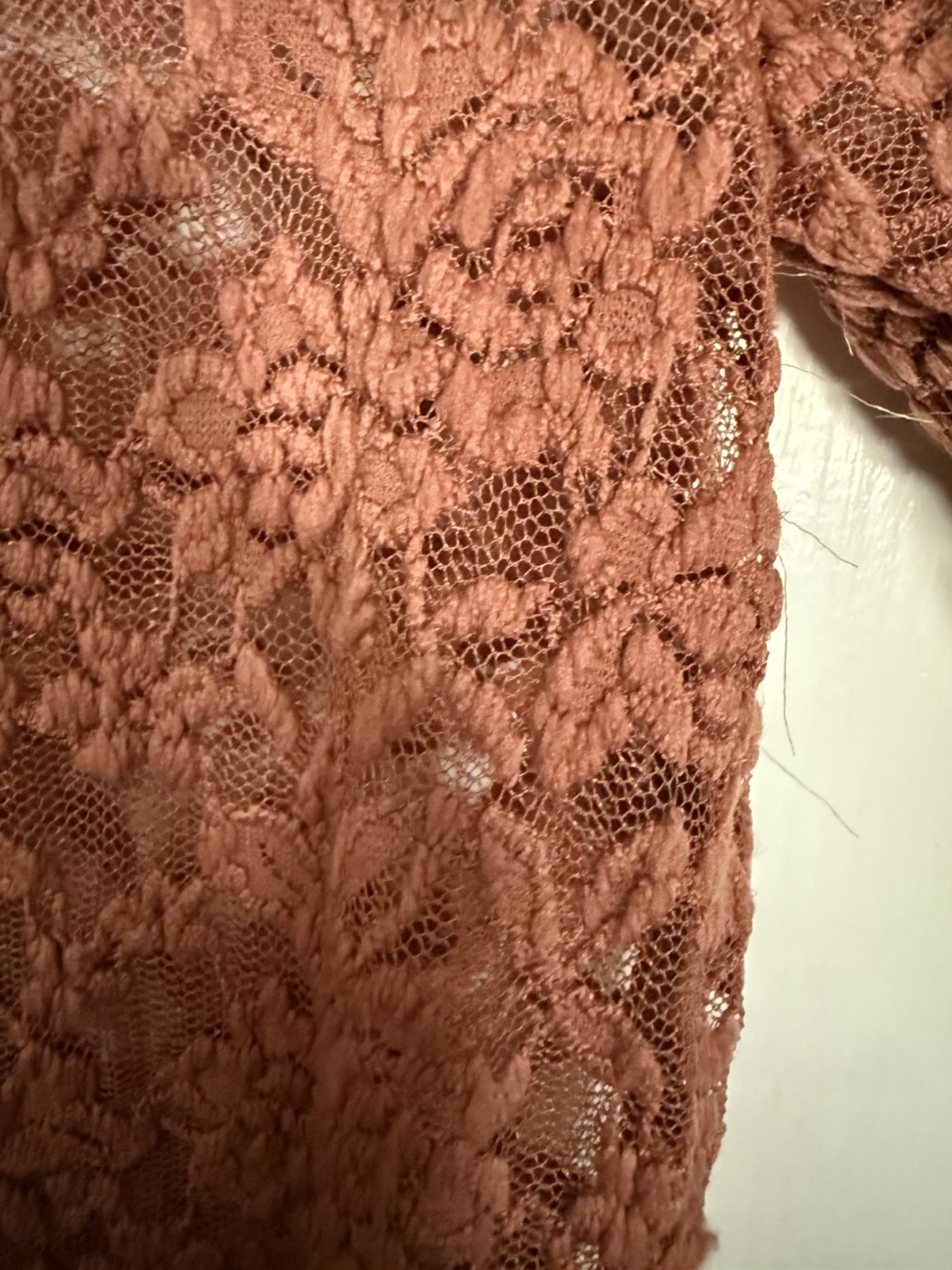 Dusty Rose Lace Long Sleeve Blouse - Size Medium - photo 3