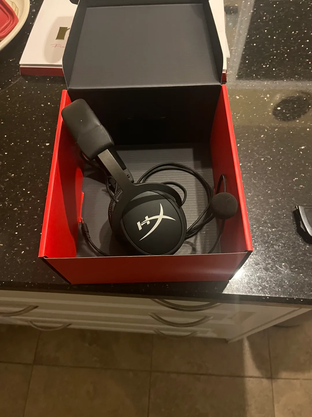 Game head set image indicator(2)