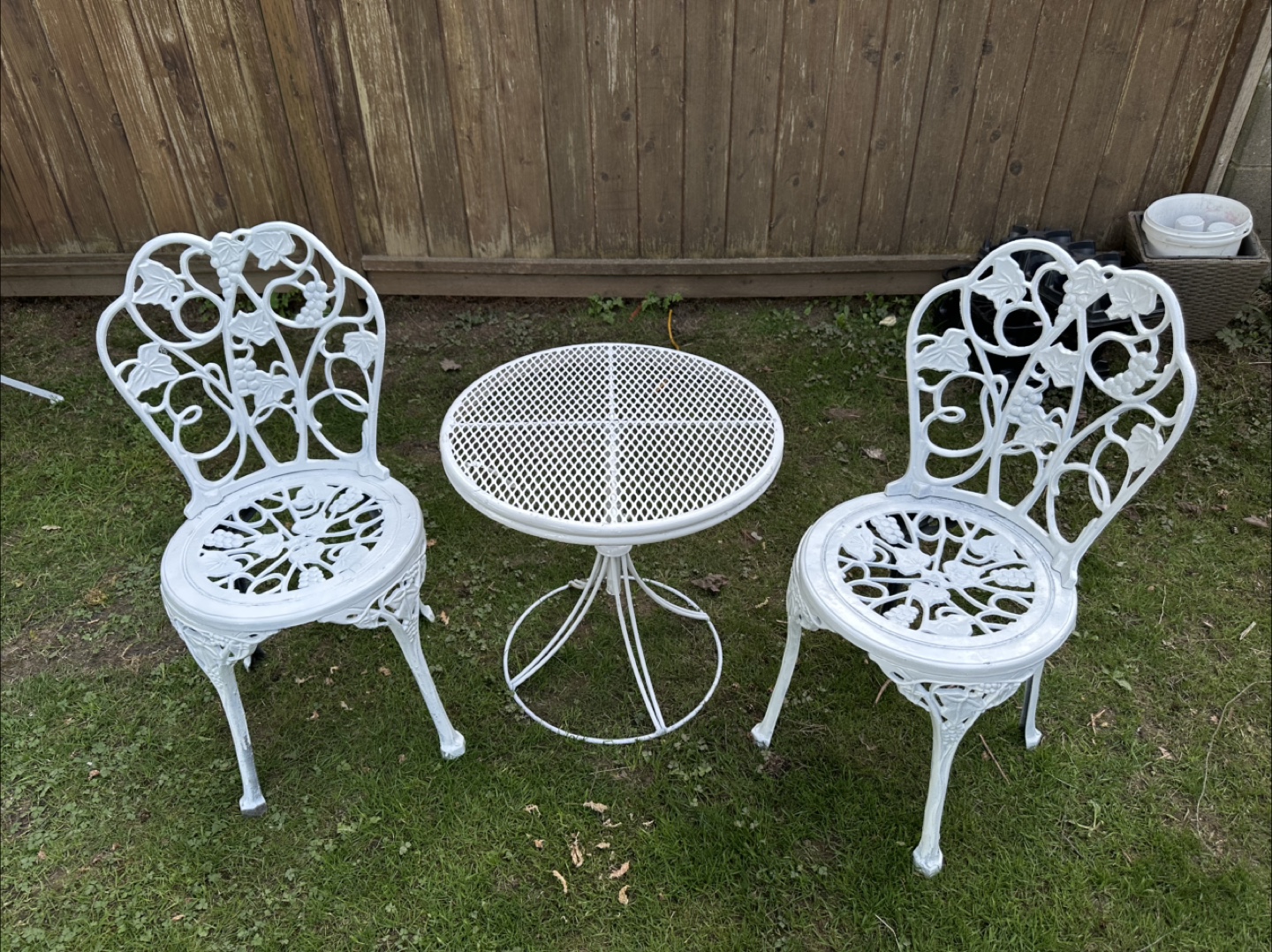 White Metal Patio Set - 2 Chairs and Table - photo 2