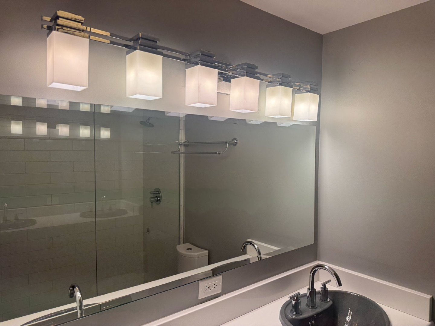 Modern Bathroom Vanity Light Fixture