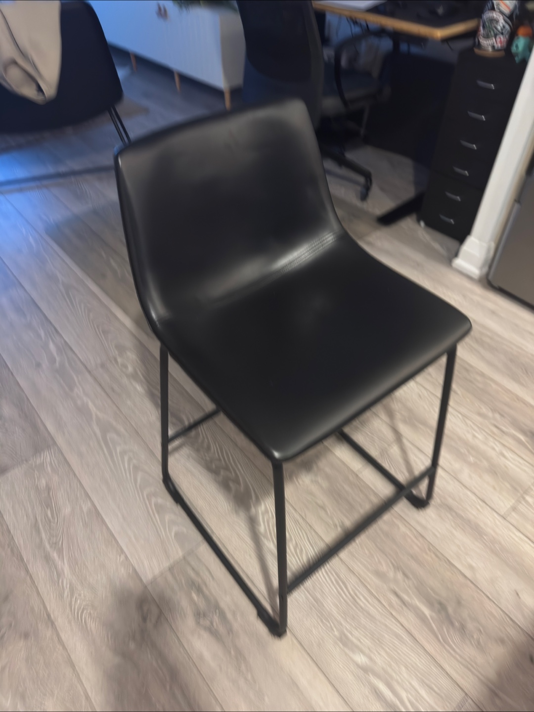 Set of 2 Black Leather Bar Stools with Metal Frame - photo 4