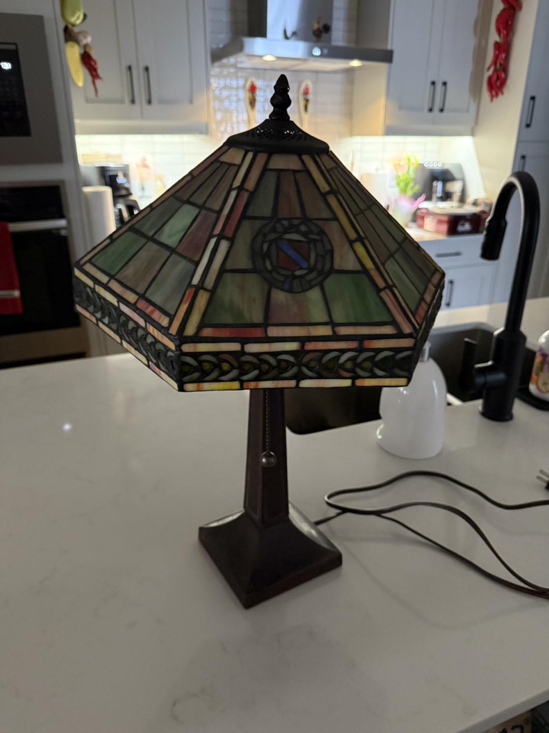Tiffany Style Mosaic Stained Glass Table Lamp
