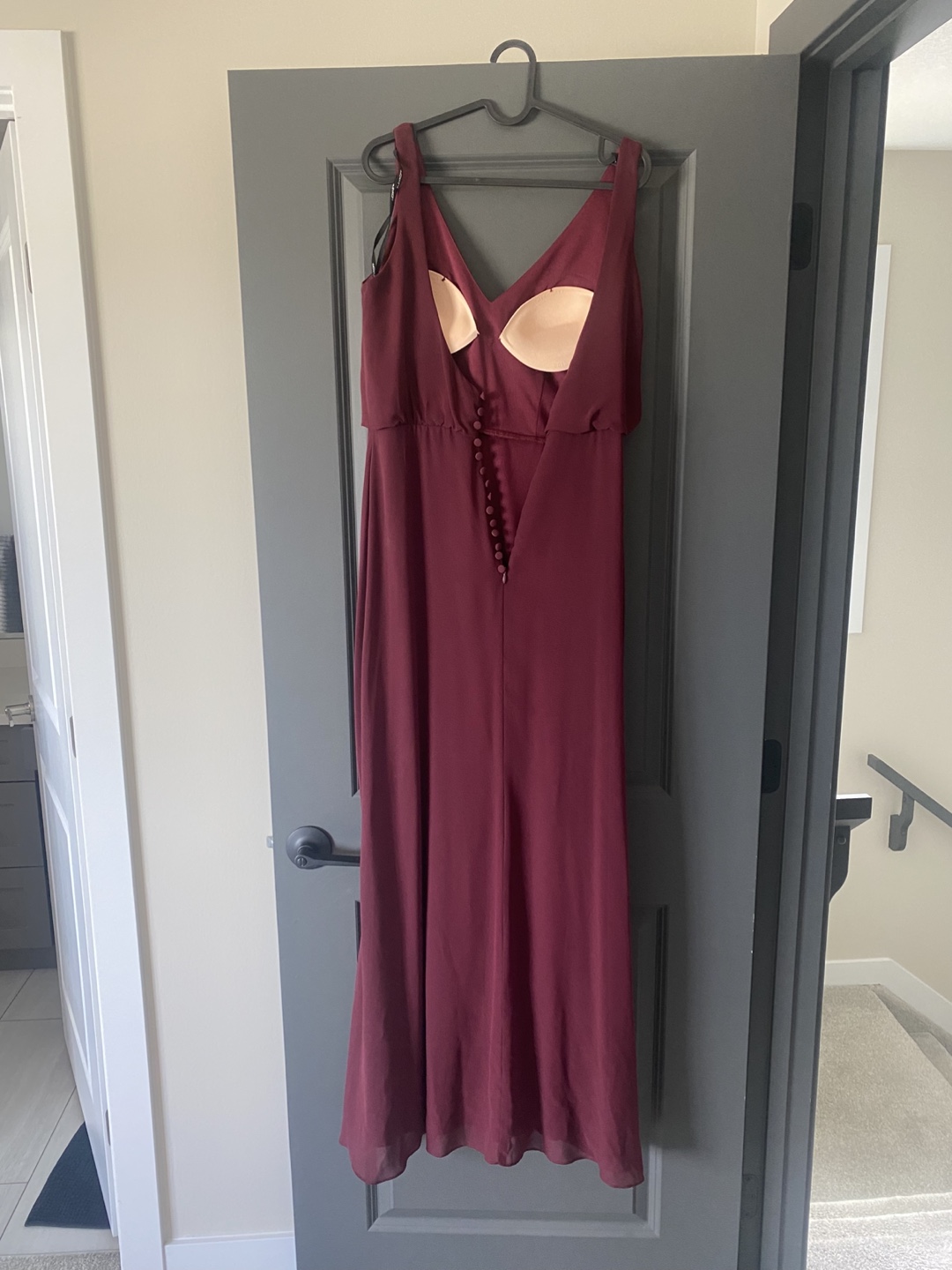 Burgundy Levkoff bridesmaid Dress Size 8 - photo 3