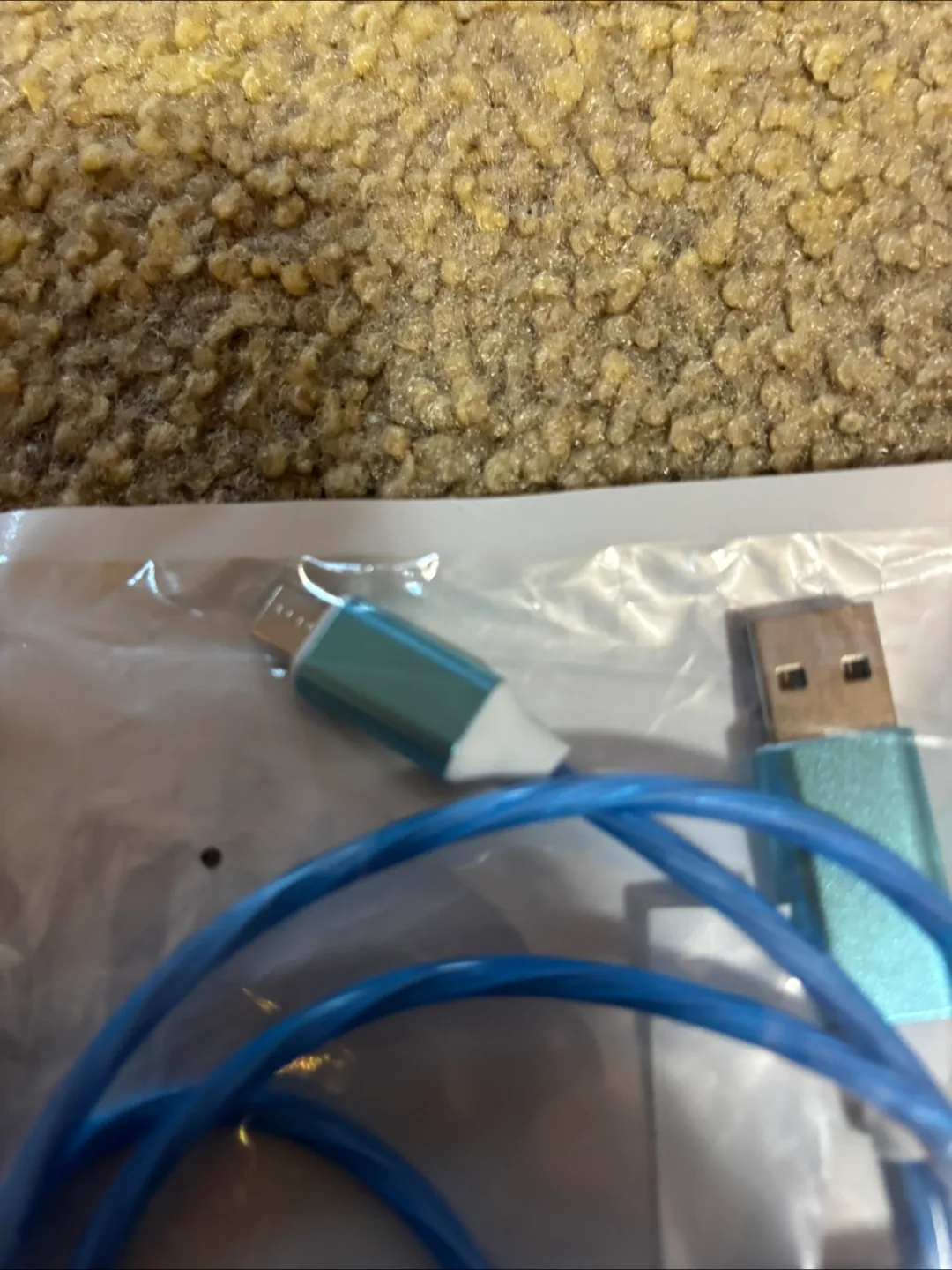 Micro USB to USB Charging Cable - Light Blue image indicator(2)