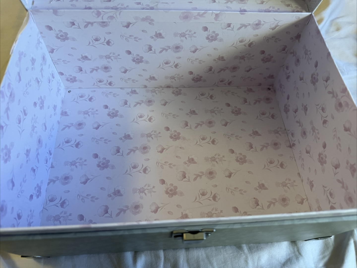 Floral Decorative Storage Box with Clasp - photo 5