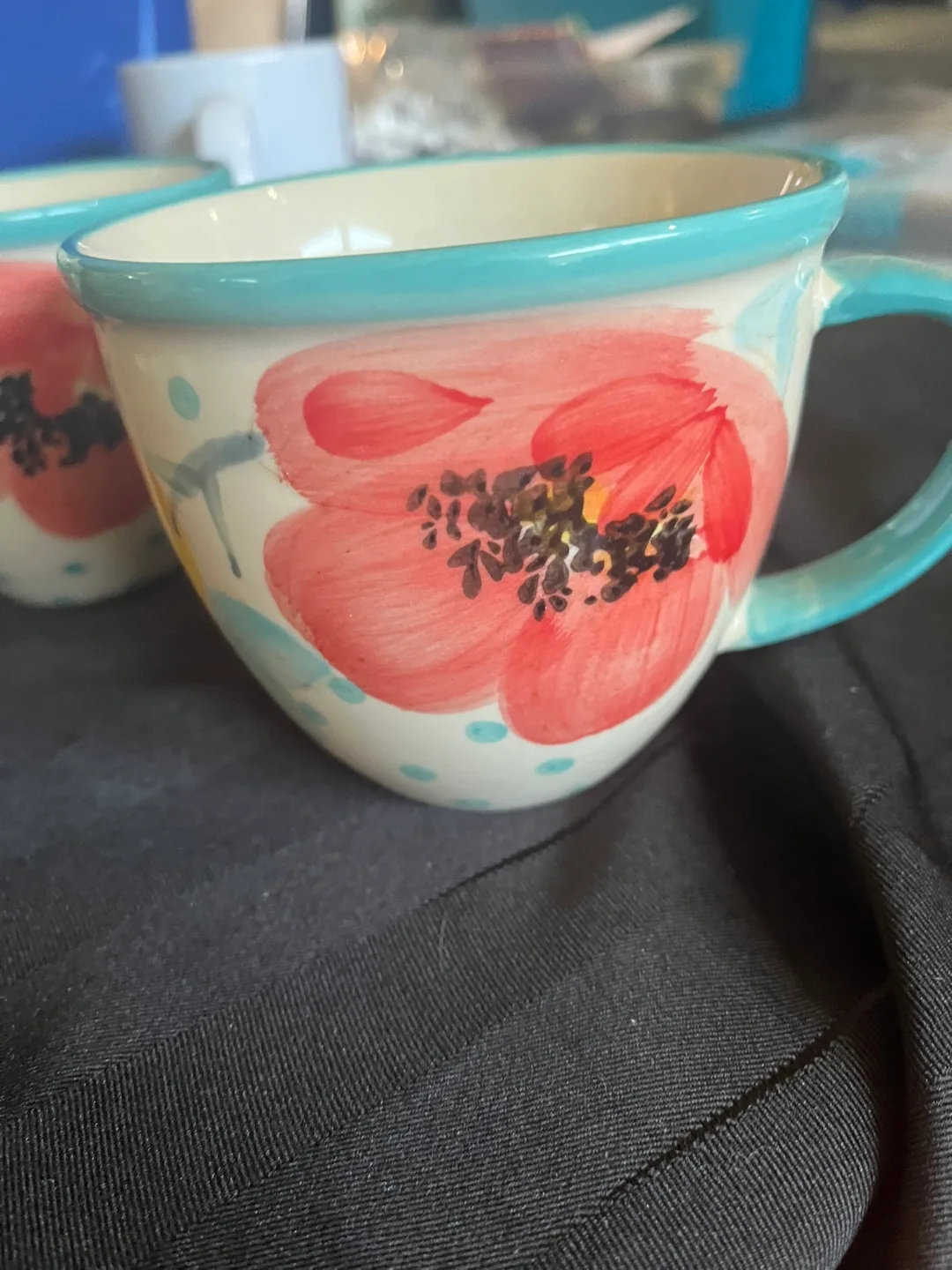 The Pioneer Woman Vintage Floral Bowls and Mugs image indicator(2)