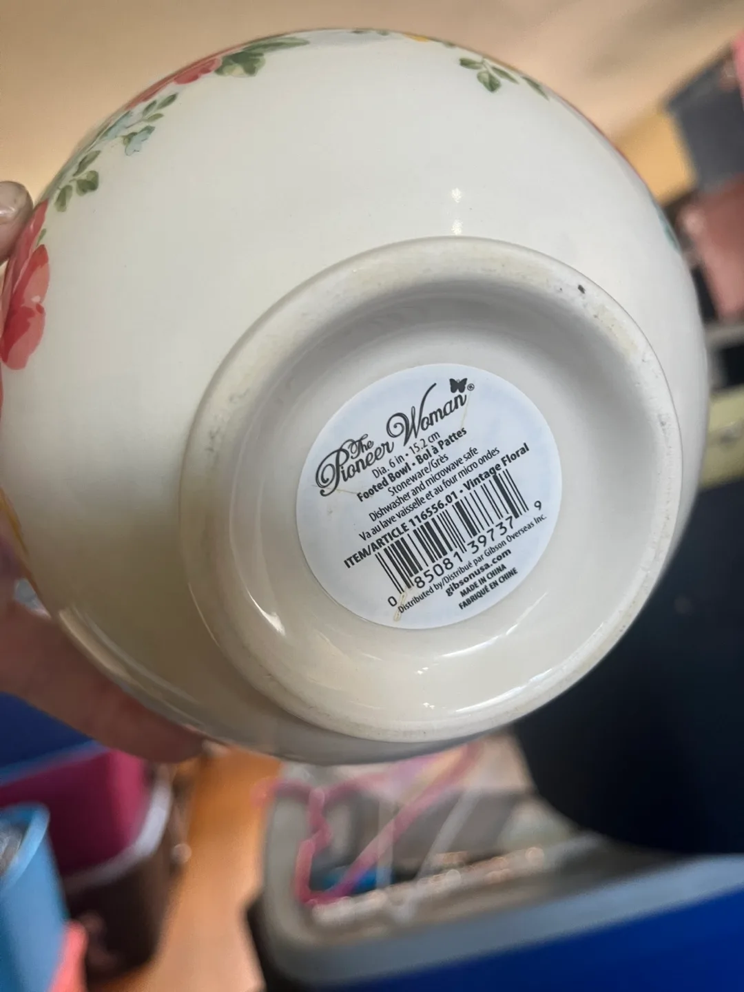 The Pioneer Woman Vintage Floral Bowls and Mugs image indicator(5)