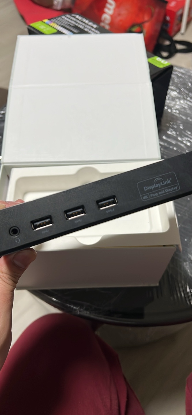 Dell USB 3.0 Ultra HD/4K Triple Display Docking Station (D3100) - photo 2