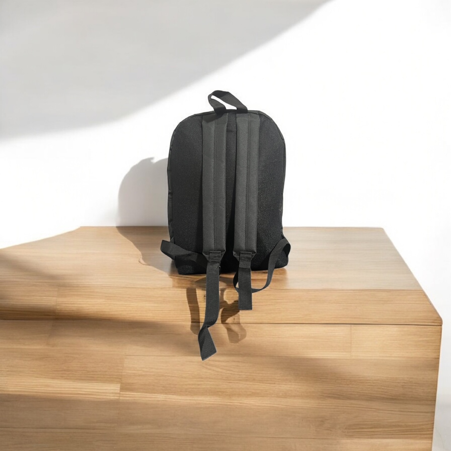 Black Backpack - Excellent Condition - photo 3