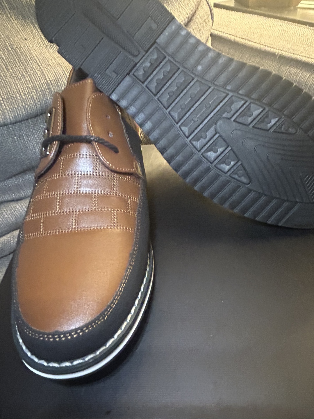 Men’s casual dress shoes - size 9 (43) - photo 4