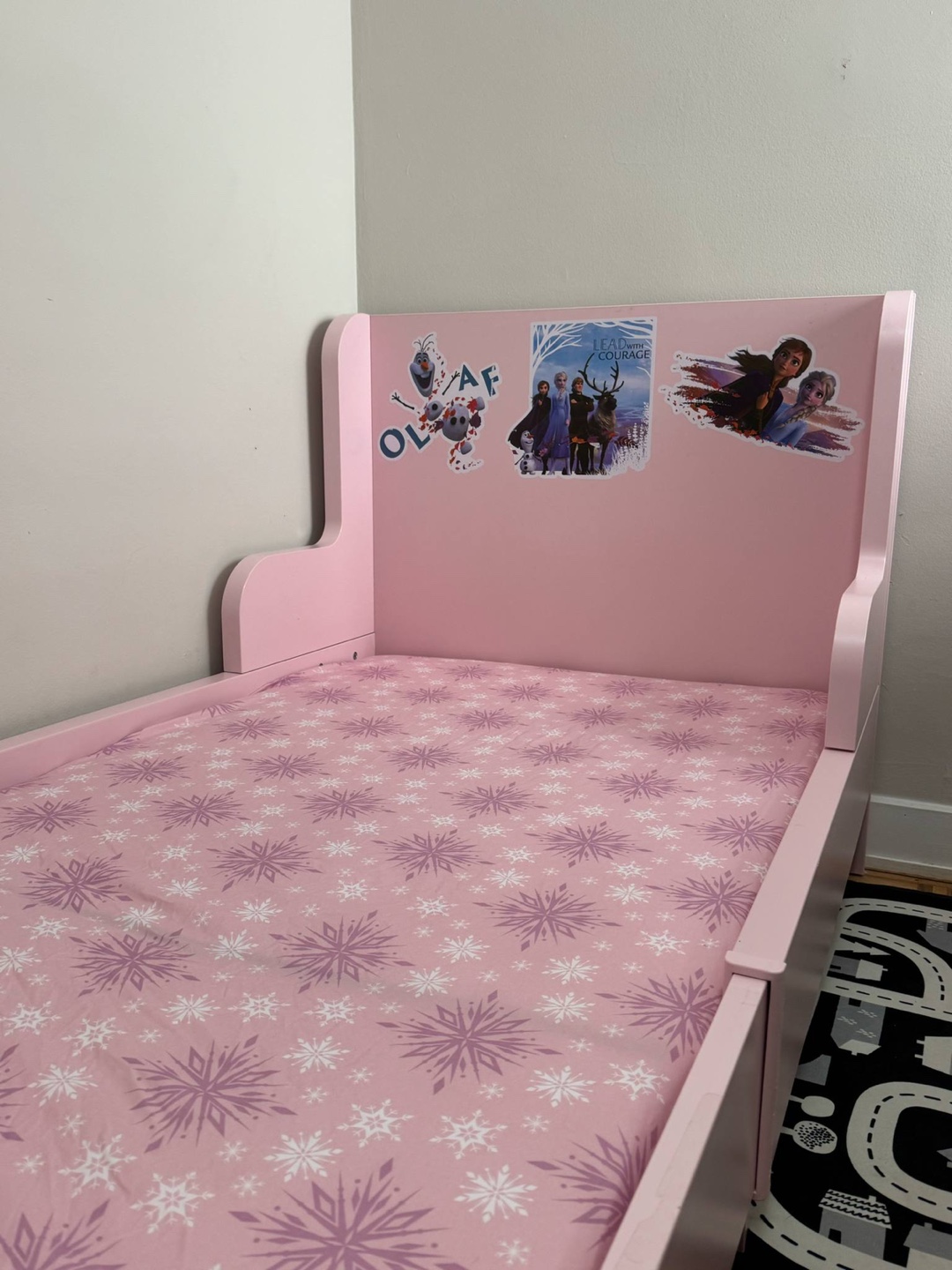 Pink IKEA Toddler Bed extendable - photo 2