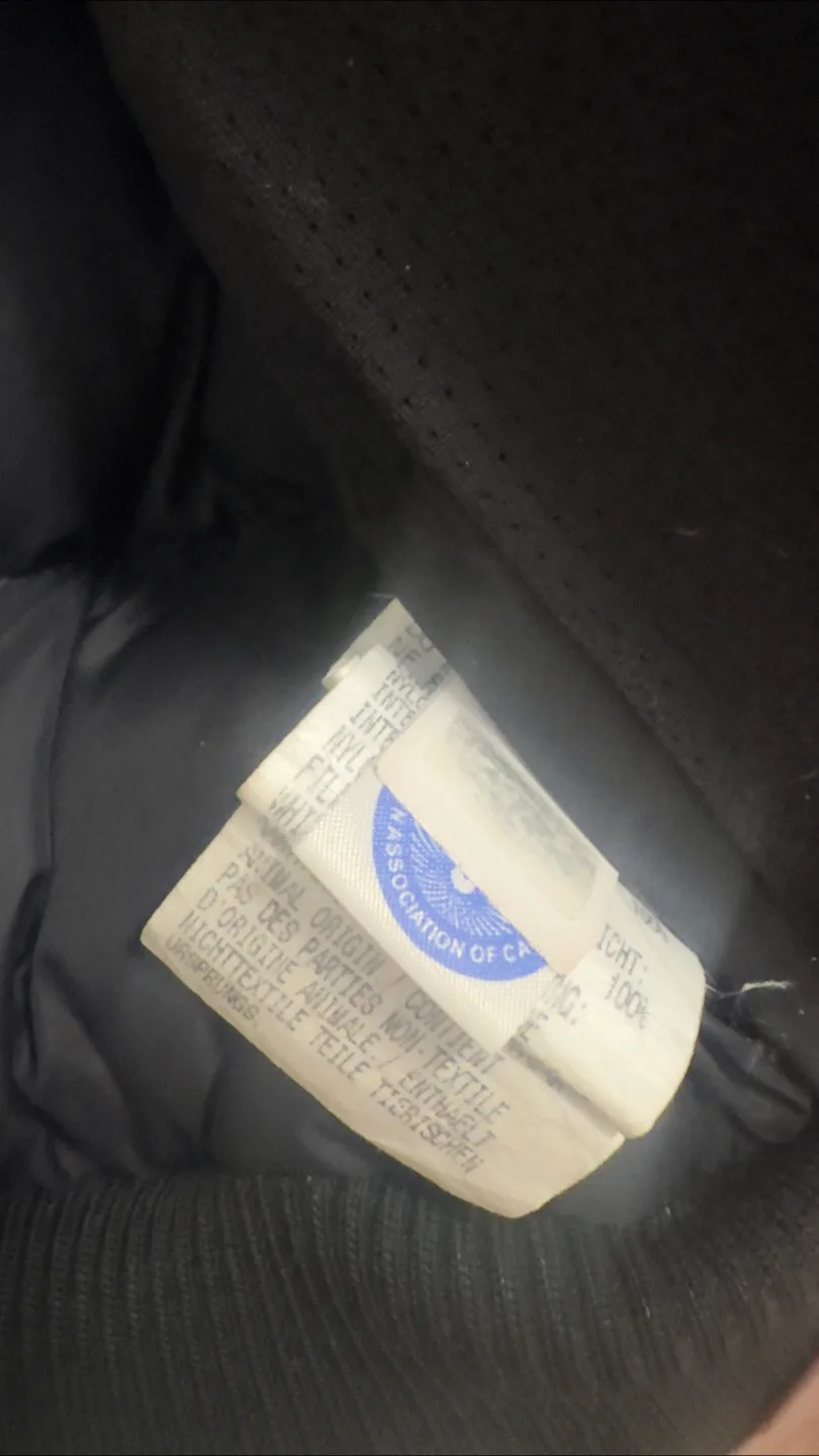 Canada Goose Kids' Red Bomber Jacket Size M 10-12 image indicator(4)