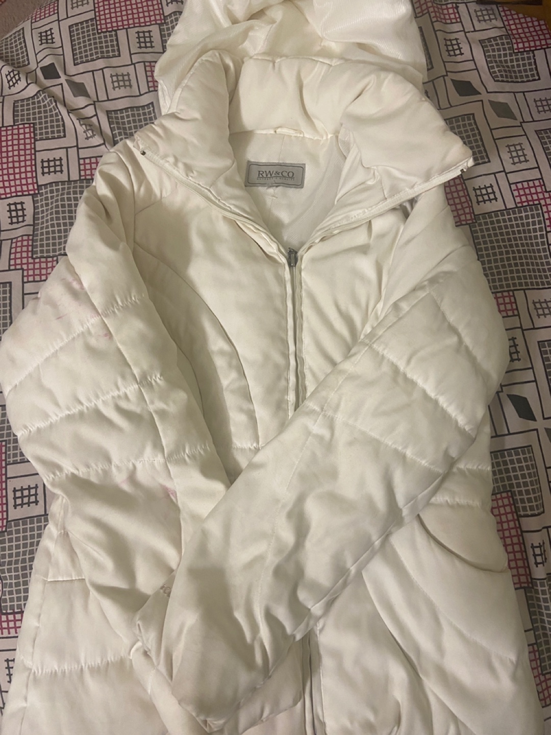 RW&CO Women's White Puffer Jacket - photo 2