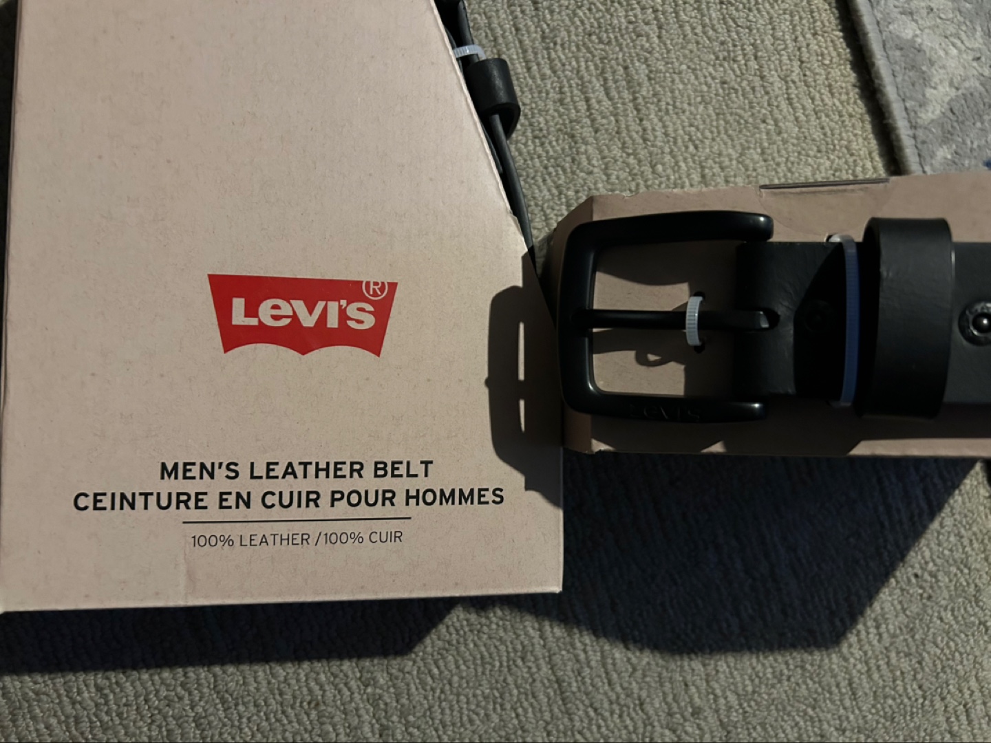 Brand New Levi's Men's 100% Genuine Leather Belt - Black