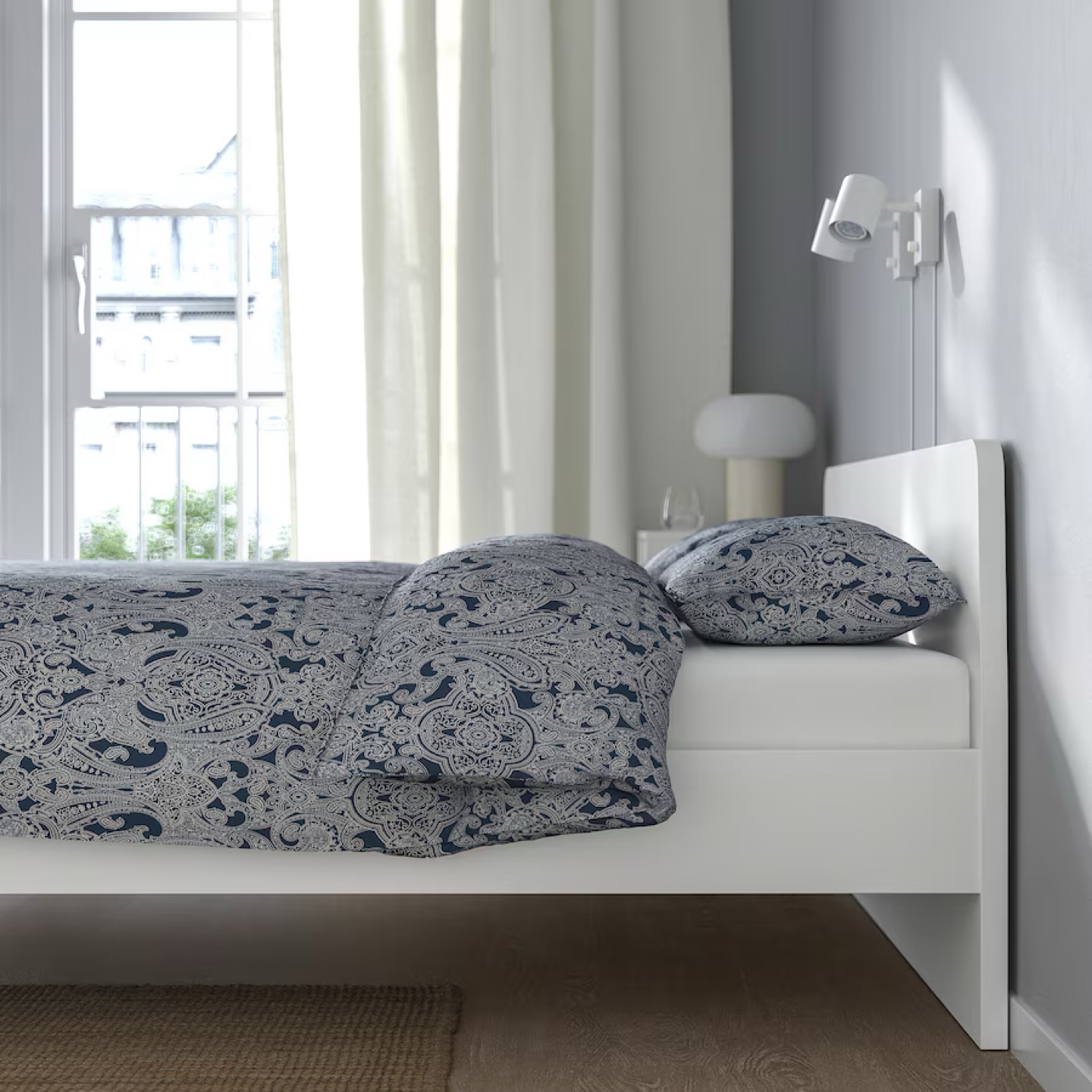 IKEA ASKVOLL White Queen Bed Frame - photo 4