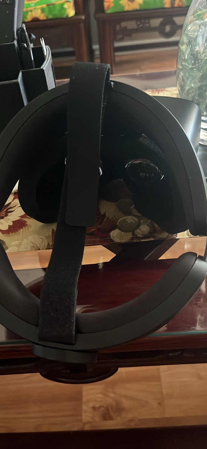 Oculus Rift S VR Headset with Controllers - photo 3