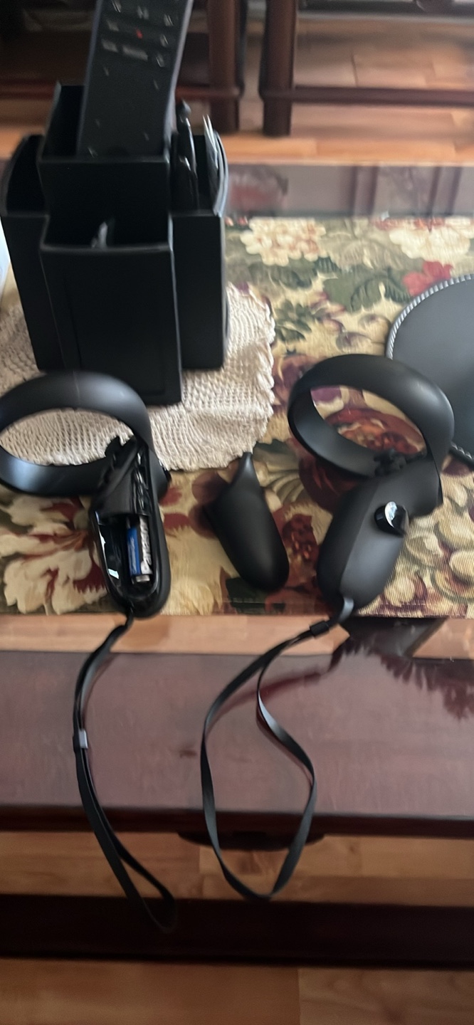 Oculus Rift S VR Headset with Controllers - photo 4