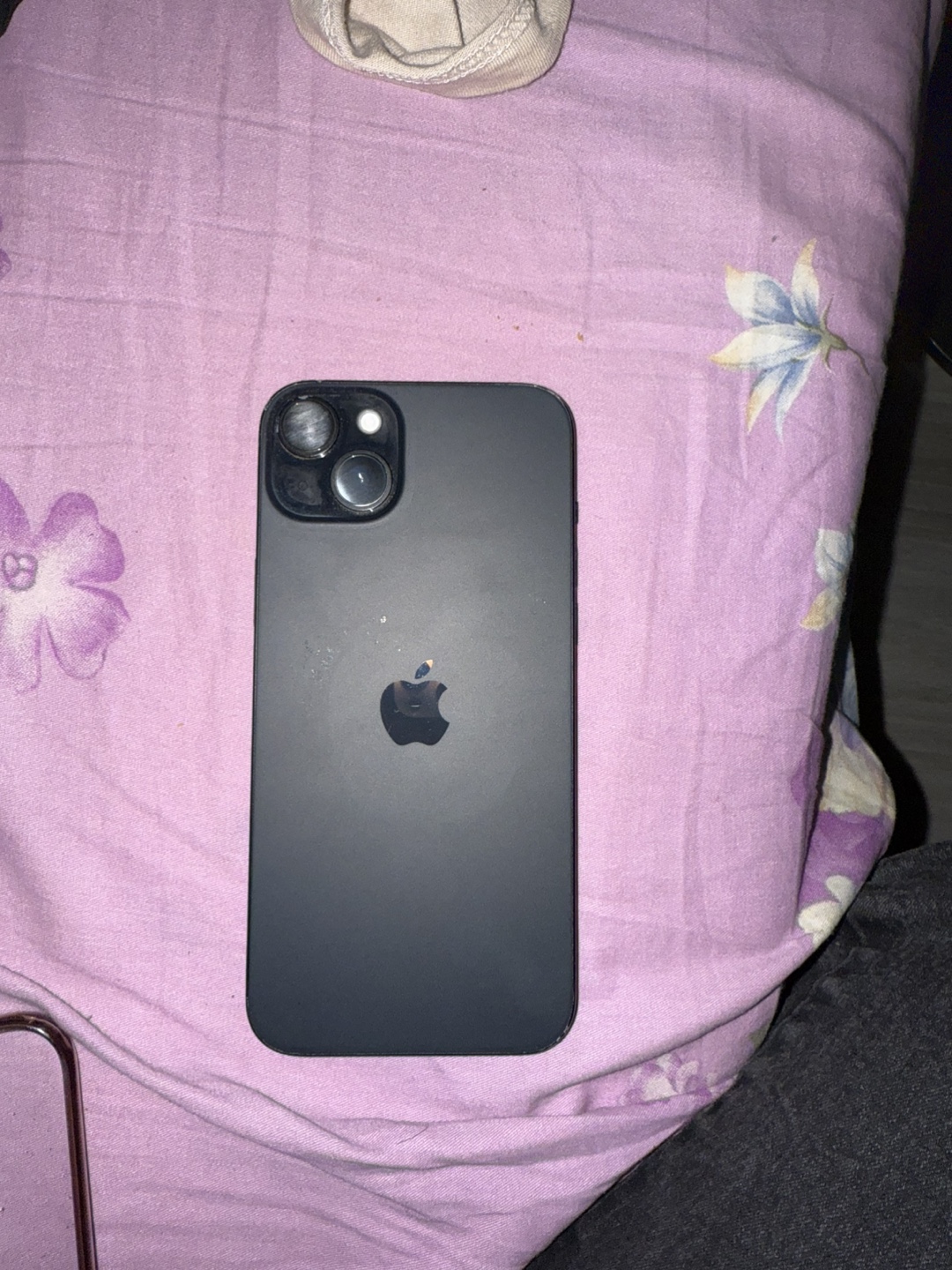 iPhone 15 Plus - 128 GB - Black - 84% Battery Health - photo 2