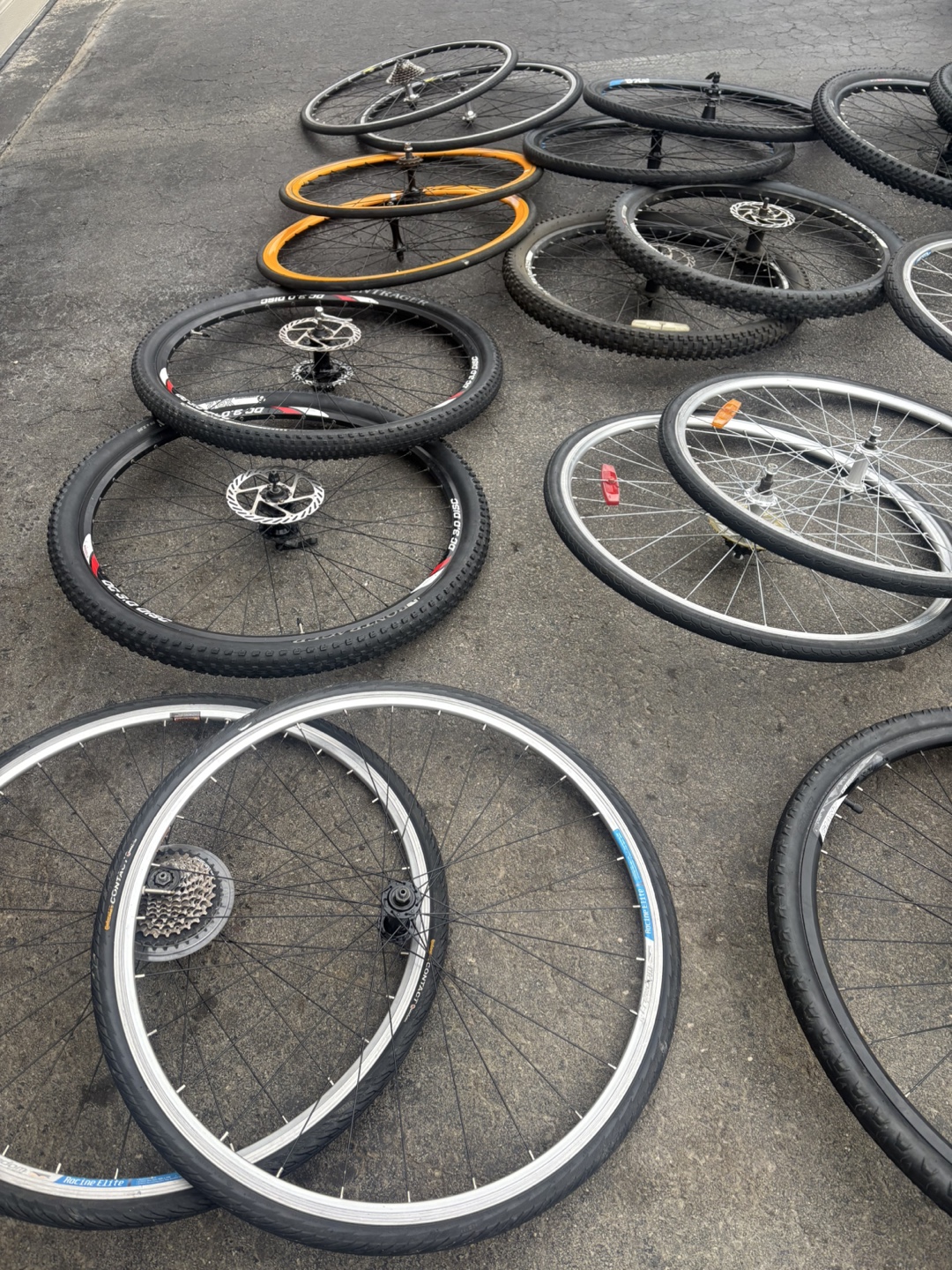 Bulk Lot of Used Bicycle Wheels - photo 5