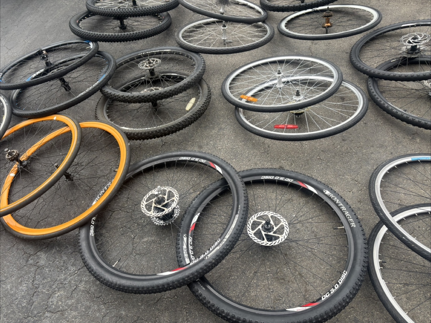 Bulk Lot of Used Bicycle Wheels - photo 4