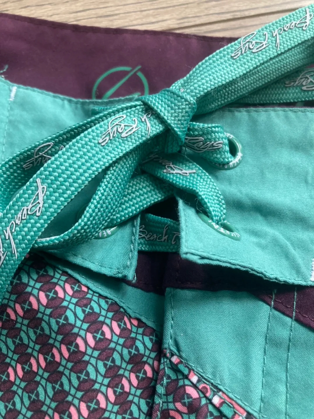 Beach Rays Men's Size 32 Geometric Pattern Board Shorts image indicator(10)