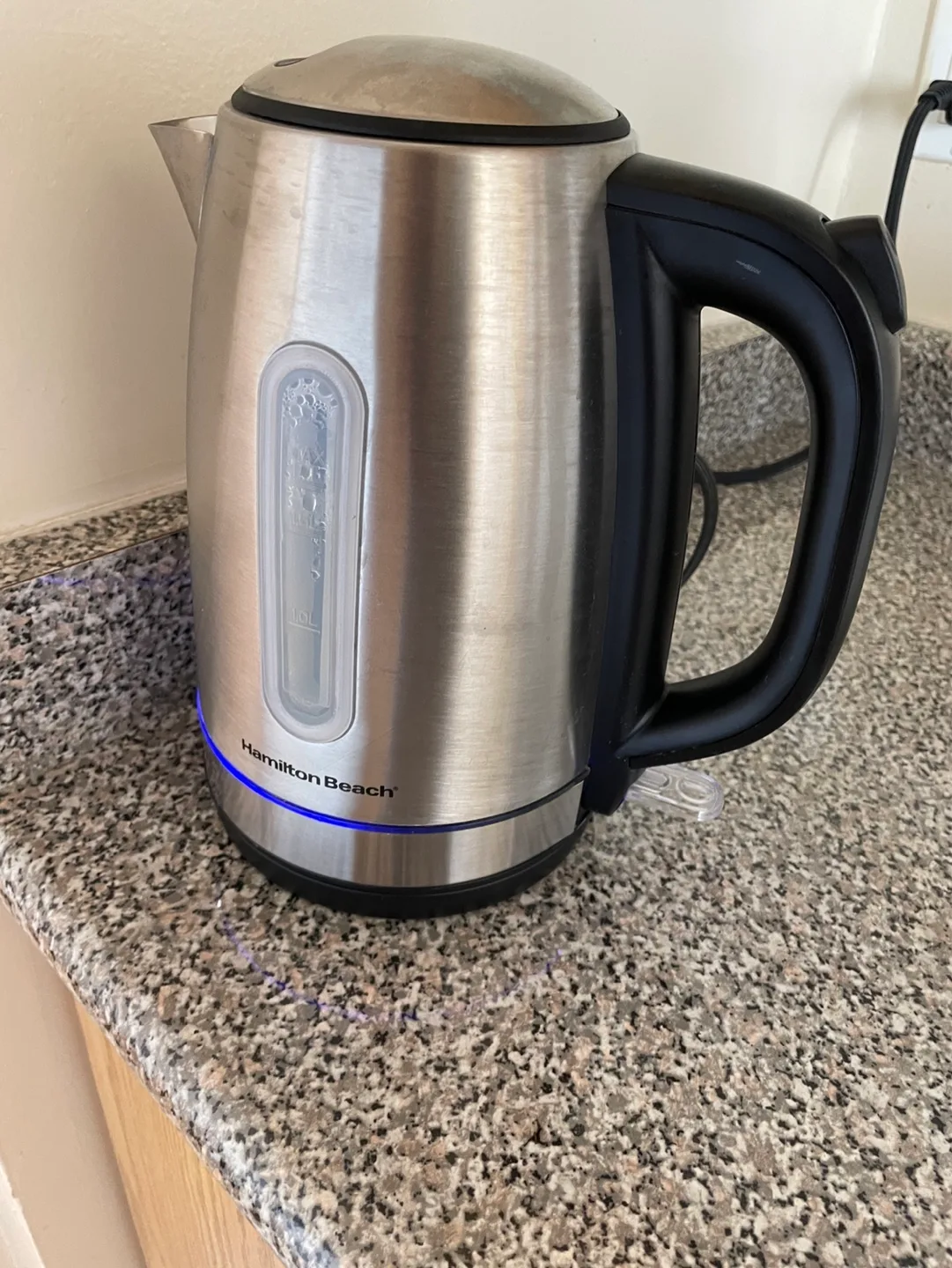 Hamilton Beach Electric Kettle thumbnail