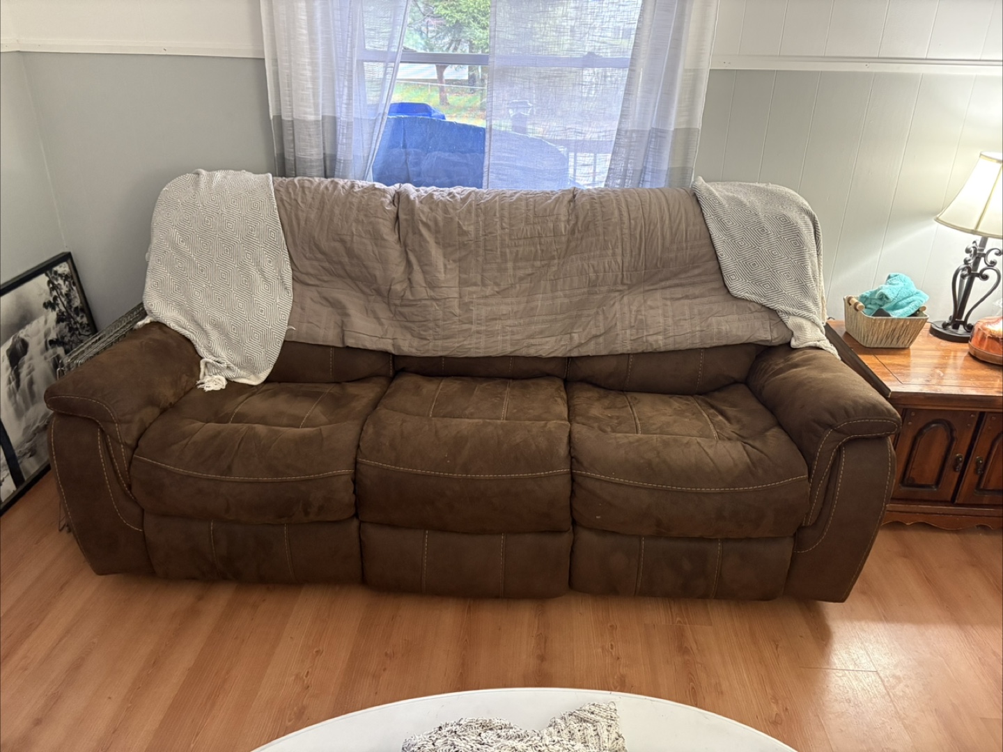 Brown Recliner Sofa and Chair Set - photo 4