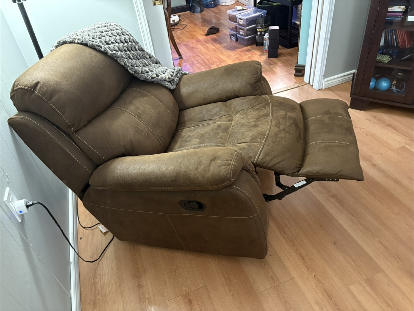 Brown Recliner Sofa and Chair Set