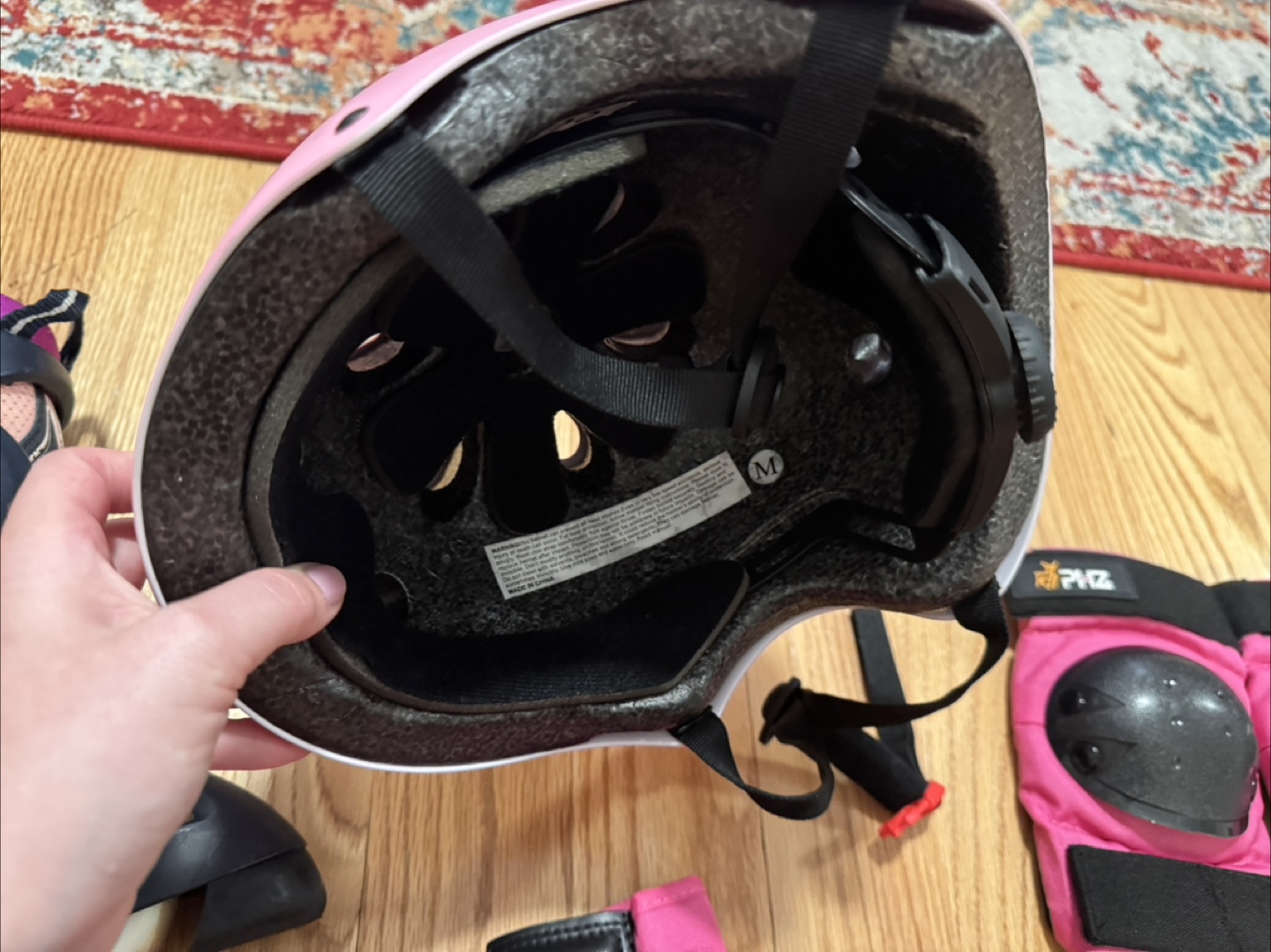 Junior’s / Women’s Inline Skates, Helmet, and Protective Gear - photo 5