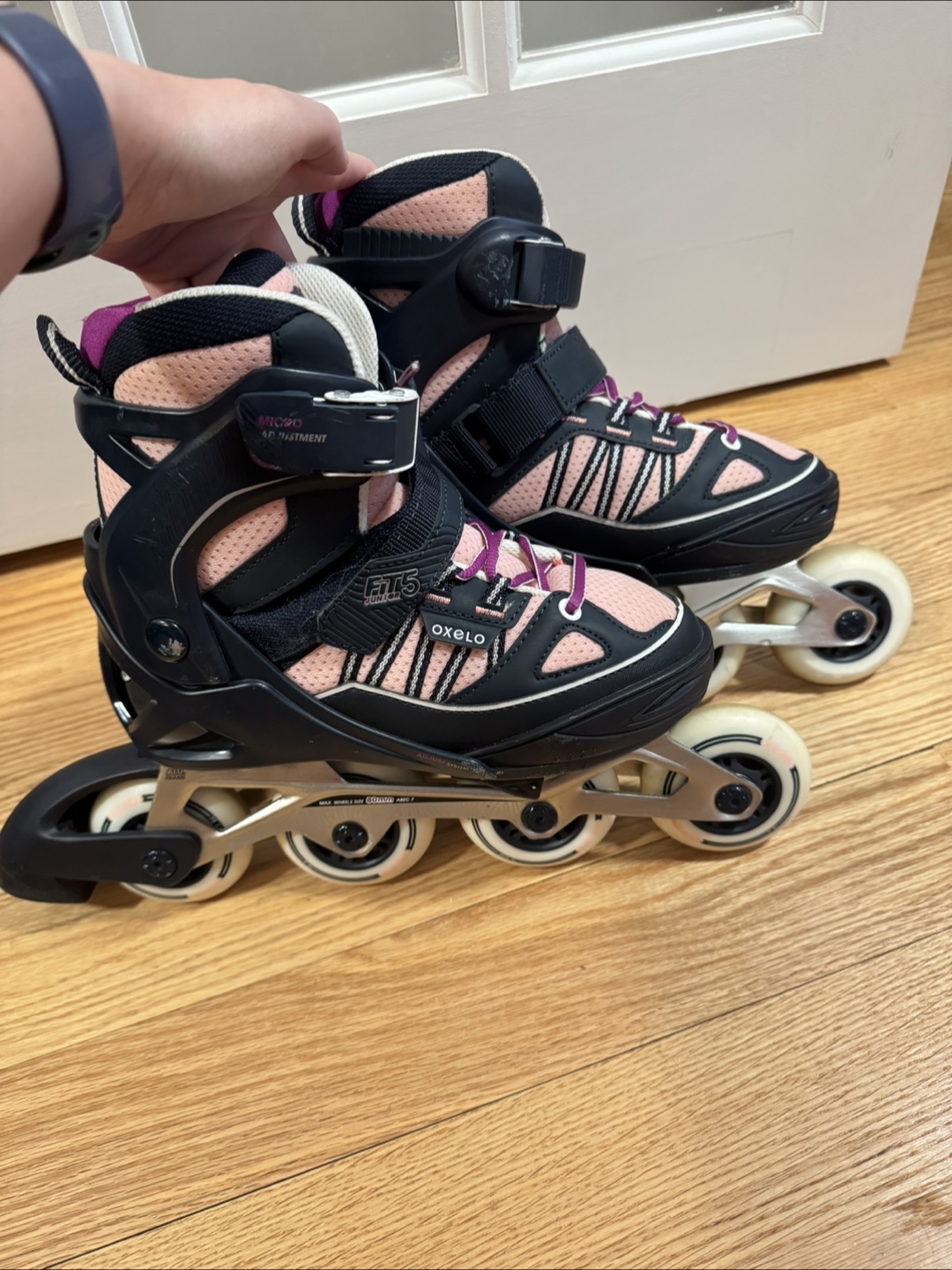 Junior’s / Women’s Inline Skates, Helmet, and Protective Gear - photo 4