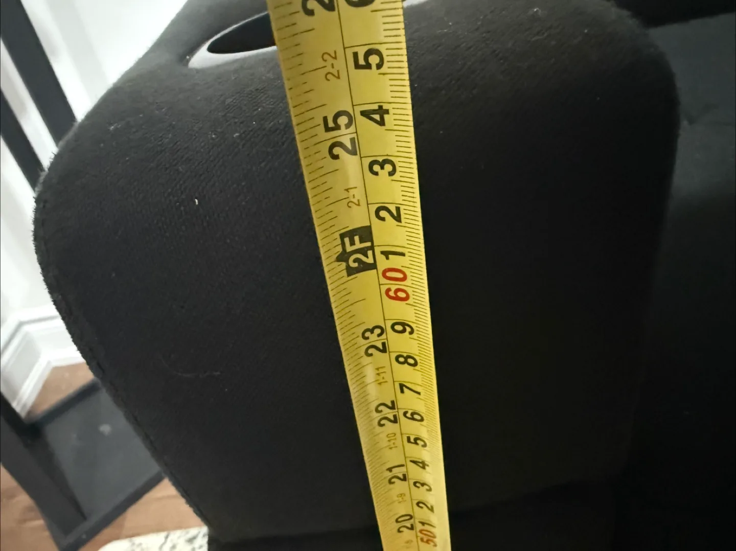 Black L-Shaped Sectional Sofa image indicator(3)