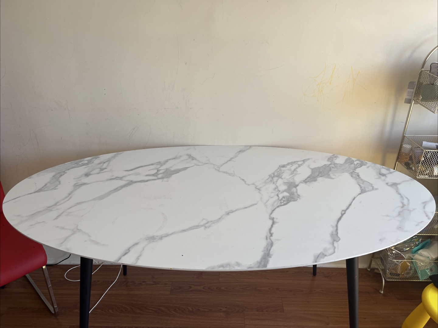 Structube Oval Dining Table - photo 2