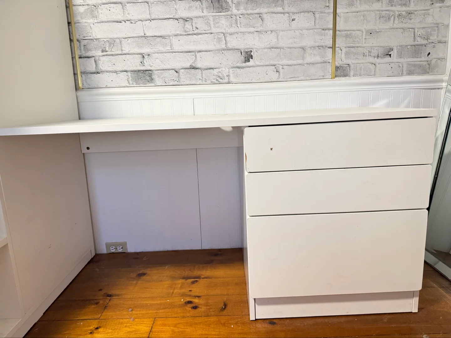 IKEA White Desk & Wardrobe Combo image indicator(3)