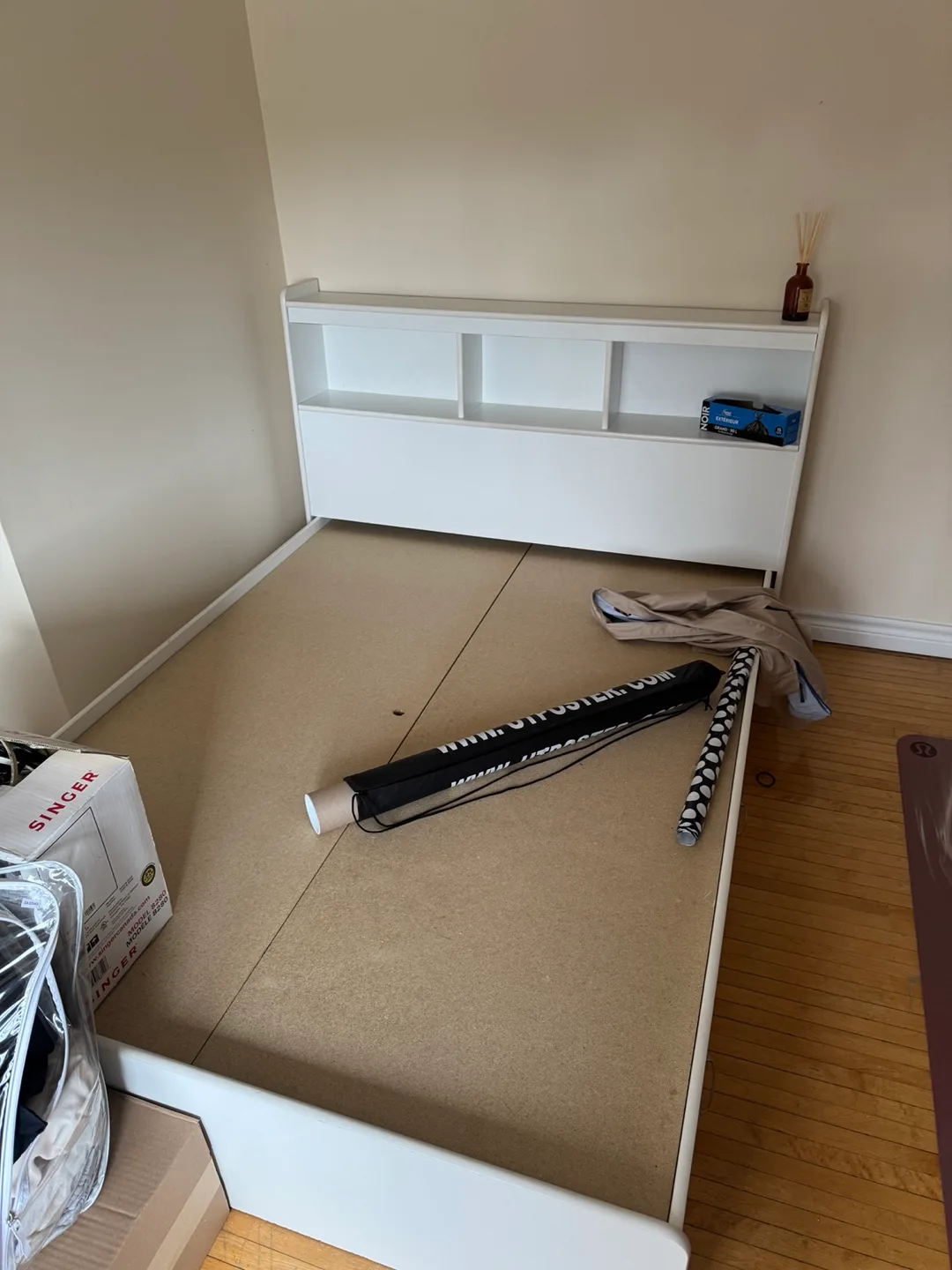 Double Bed frame image indicator(2)