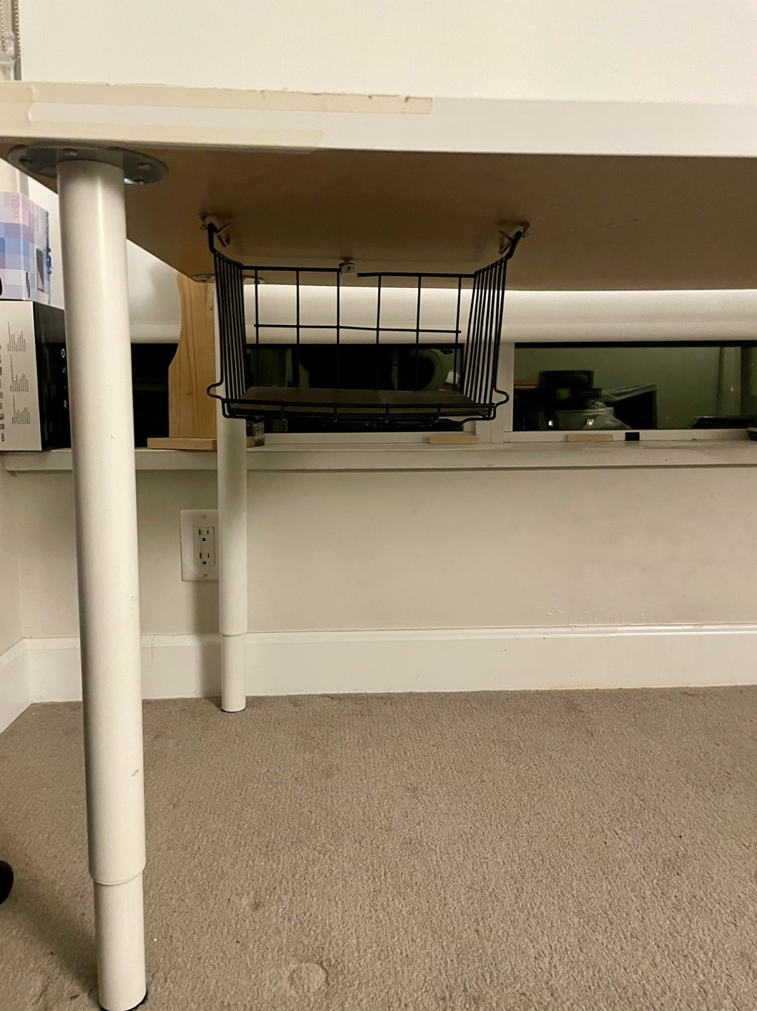 White IKEA Lagkapten 140x75cm  Desk 💚 - photo 2