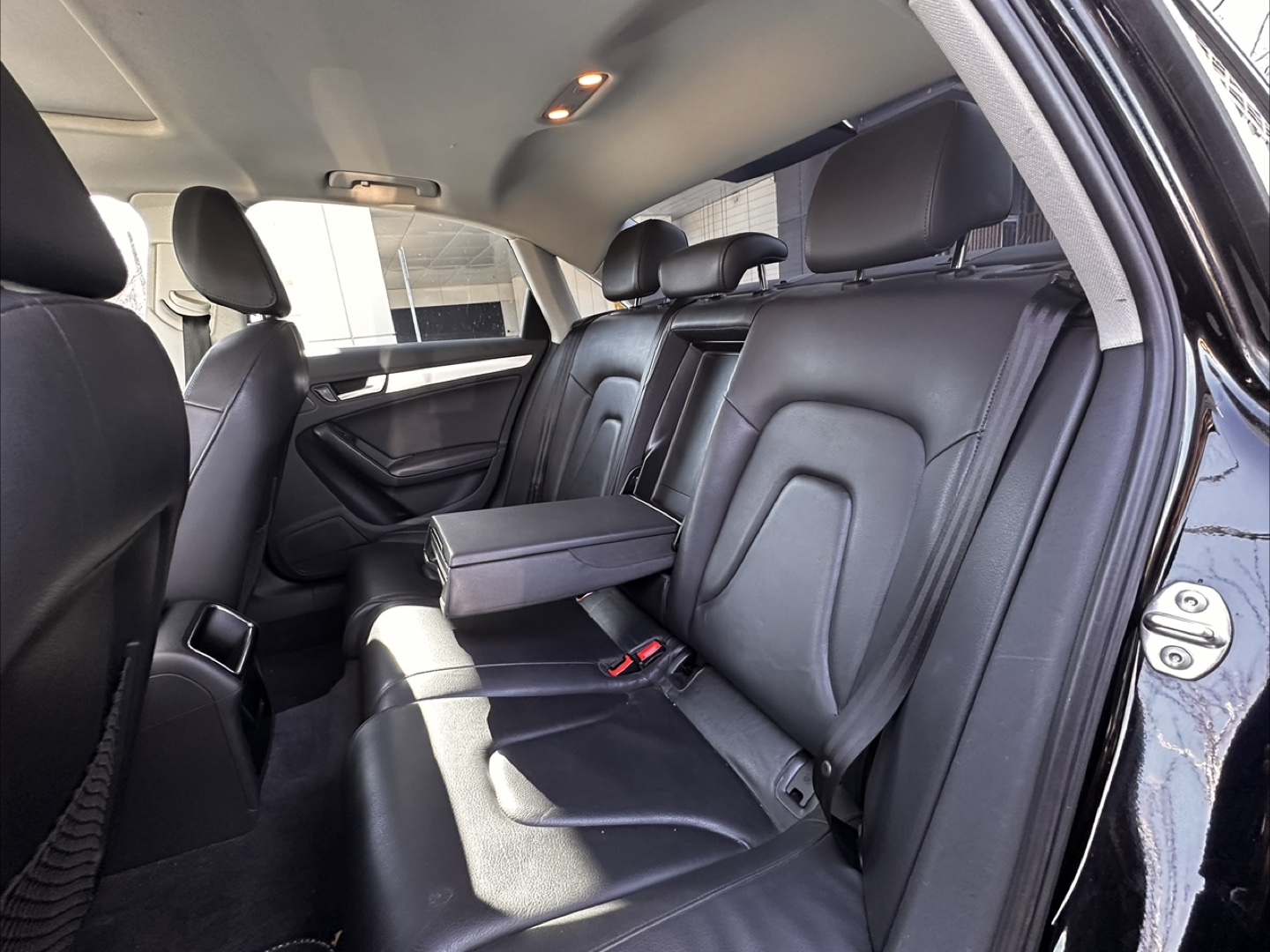 2011 Audi A4 Sedan - Black - photo 5