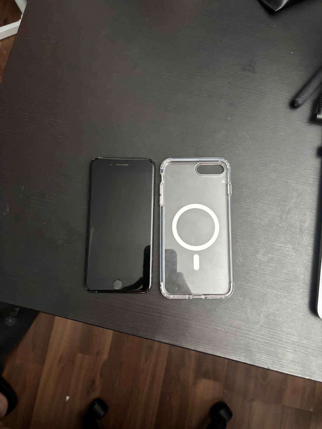 iPhone 7 Plus 256GB Black - Excellent Condition - photo 3