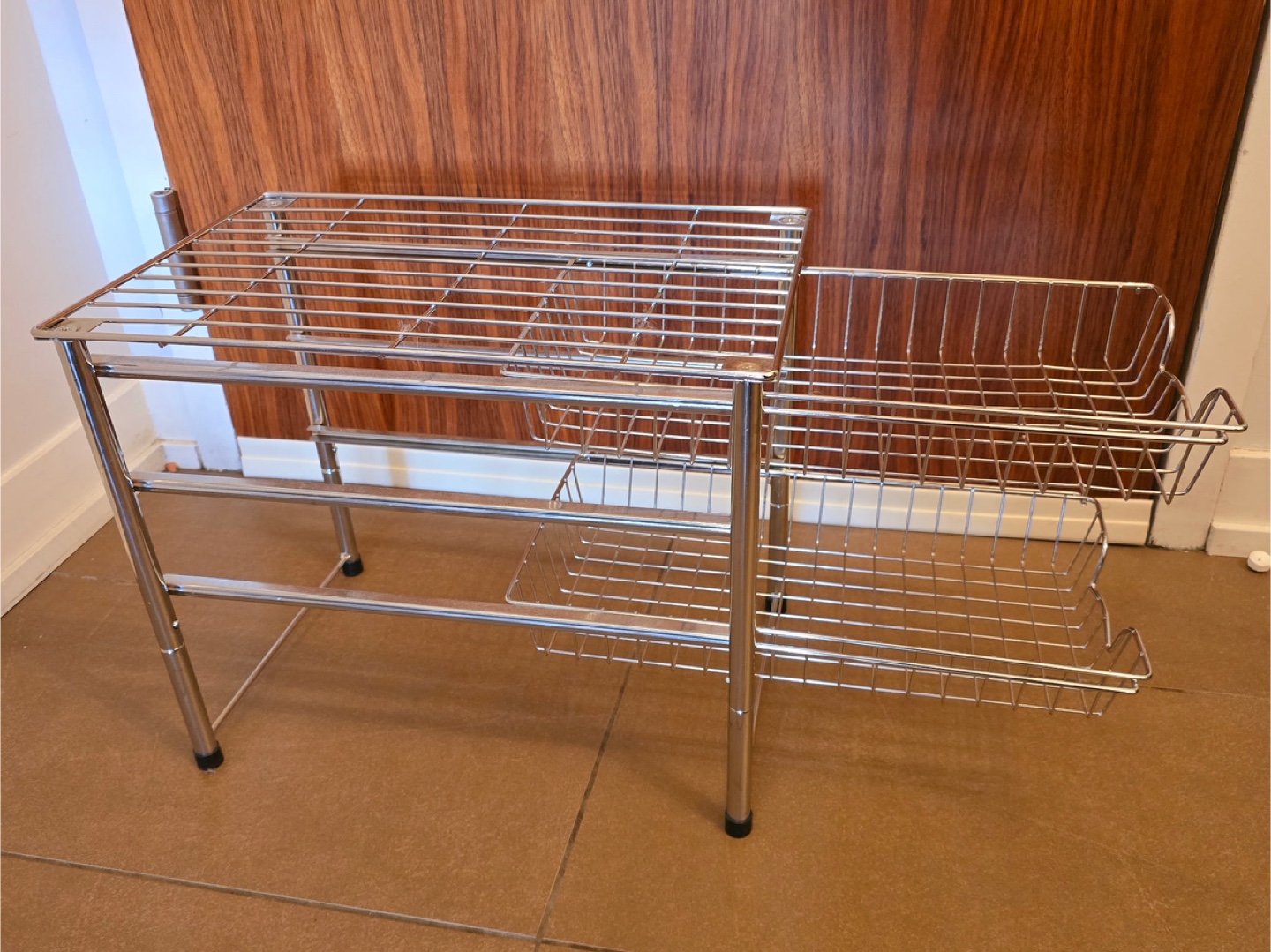 Chrome wire shelving units - photo 4