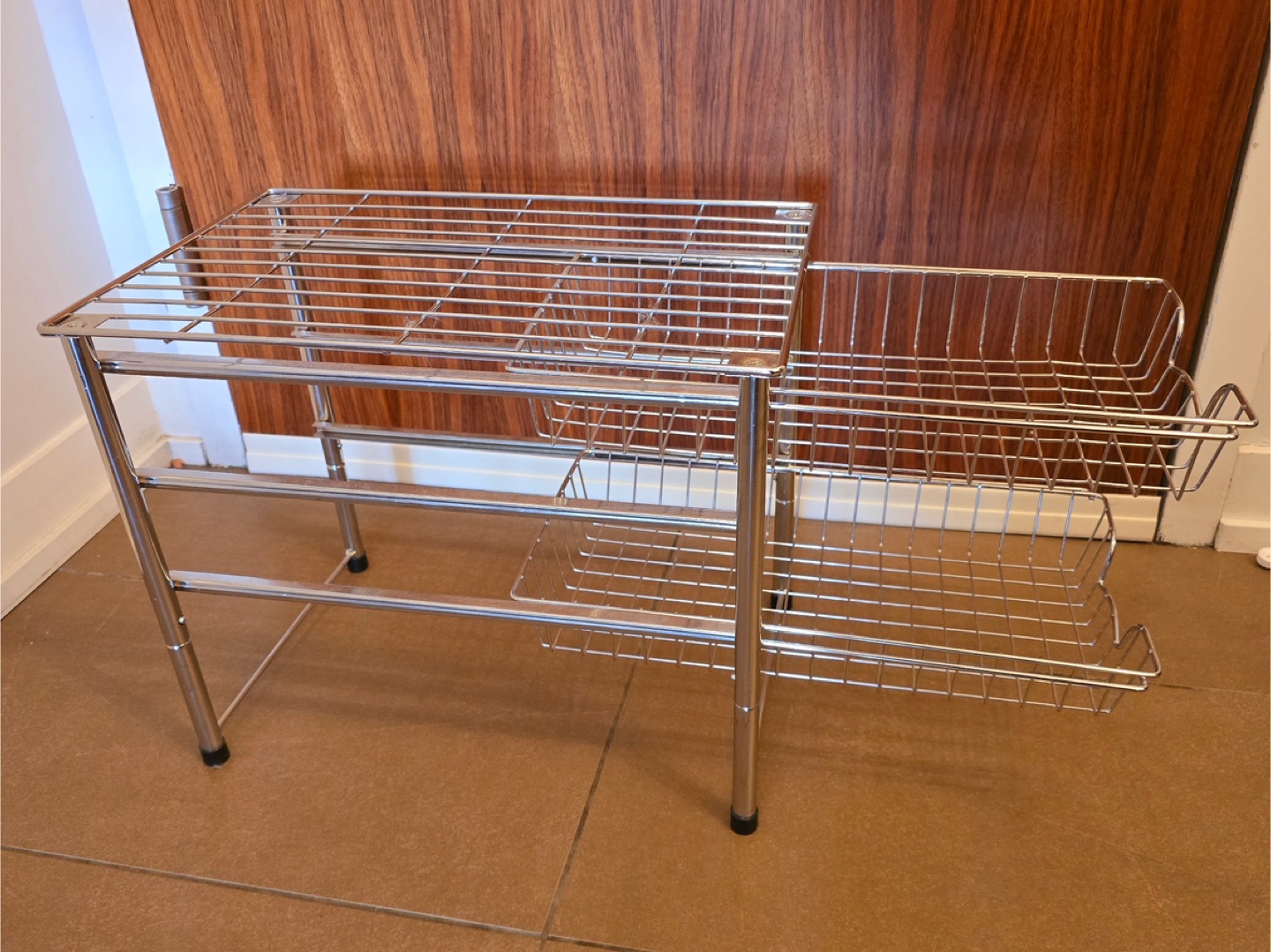 Chrome wire shelving units - photo 3