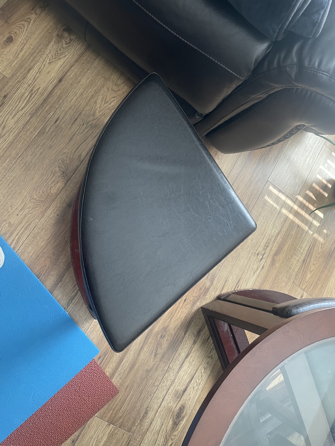 Round Coffee Table Set with Seats - photo 4