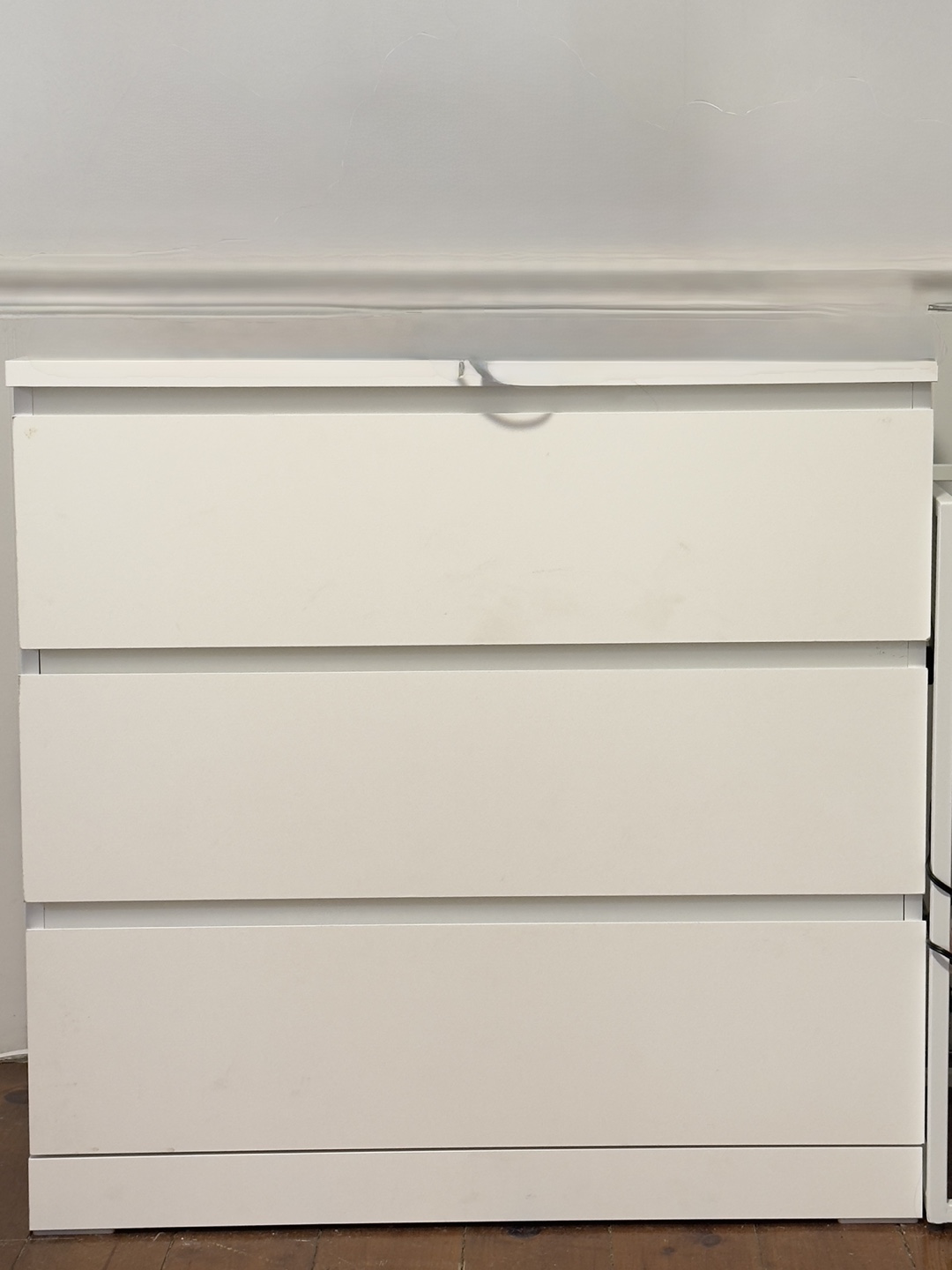 White 3-Drawer Chest