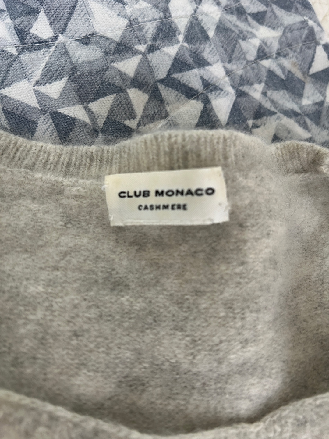 Club Monaco Cashmere Sweater XS - photo 2