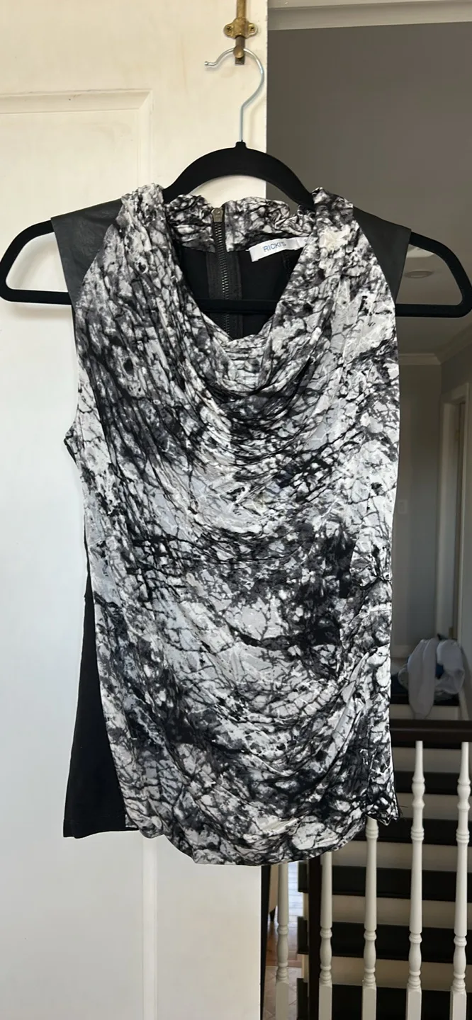 Bundle of 7Rickis Women's Tops - Size Small image indicator(7)